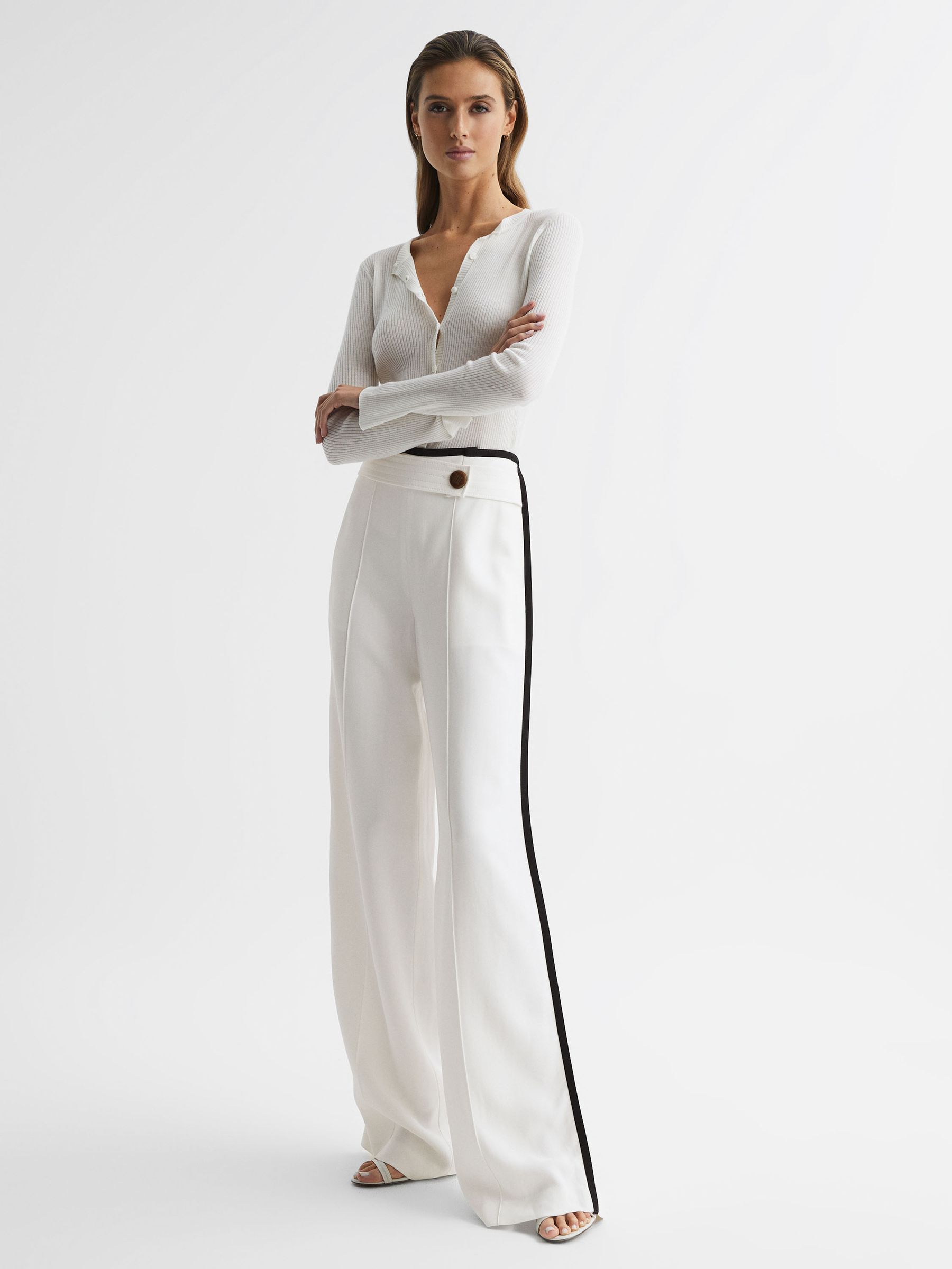 High Rise Wide Leg Trousers in Cream - Image 6 of 7