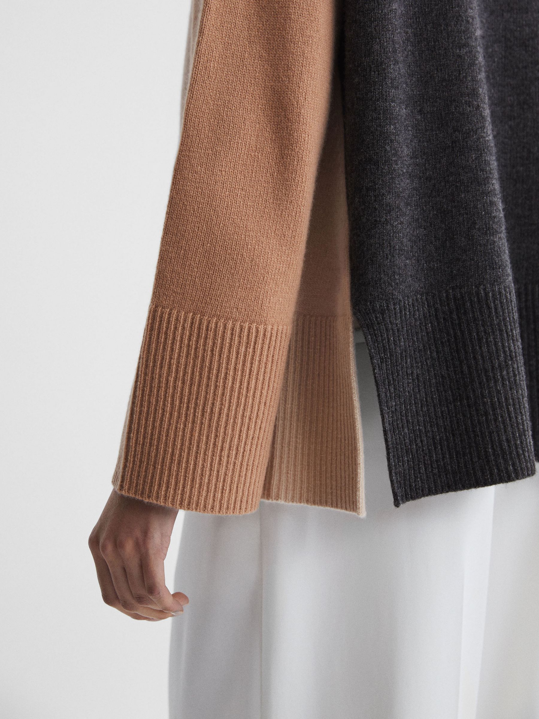 Relaxed Wool-Cashmere Blend Roll Neck Jumper in Camel/Charcoal - Image 4 of 7
