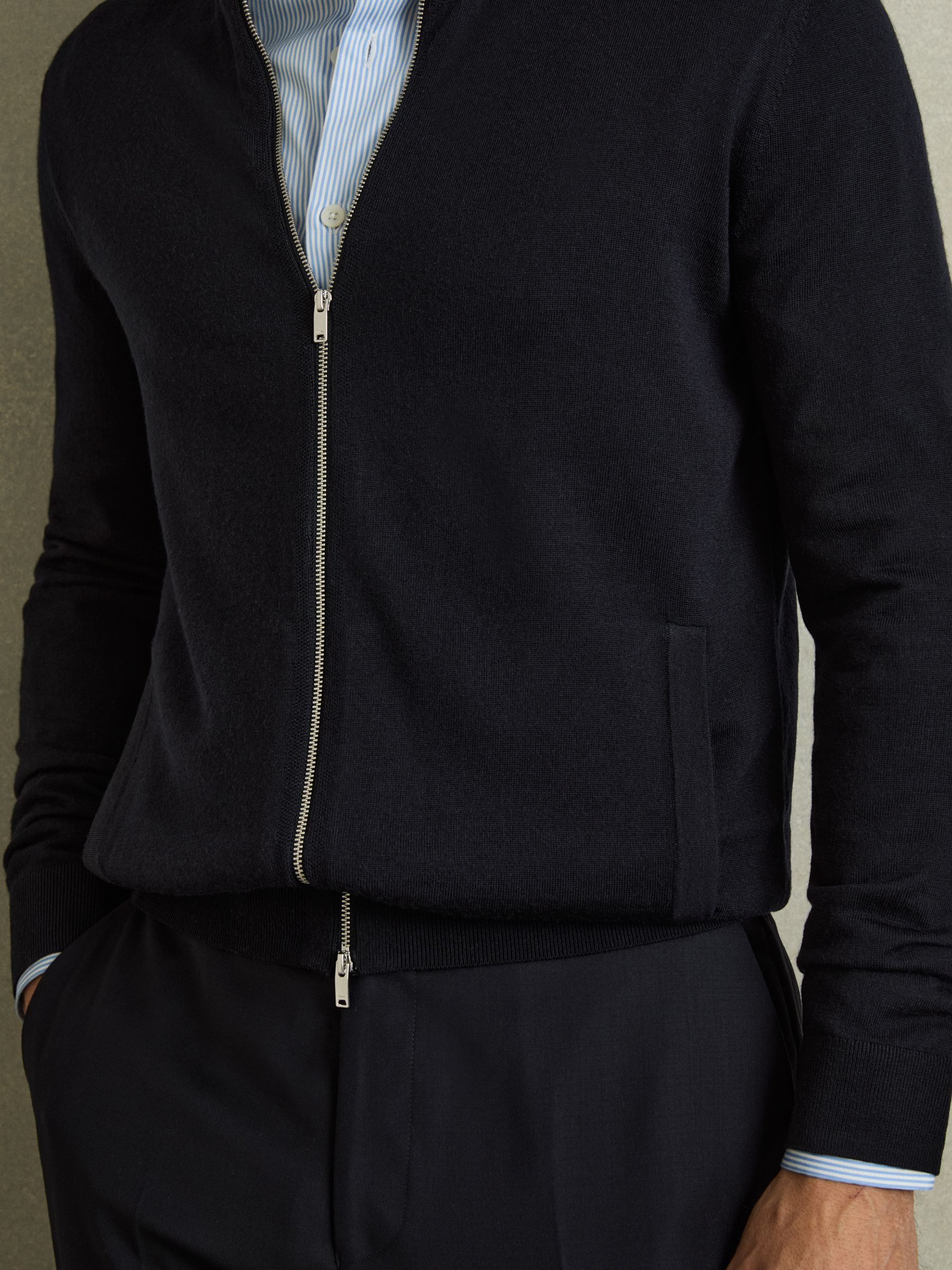Merino Wool Zip-Through Cardigan in Navy - Image 4 of 7
