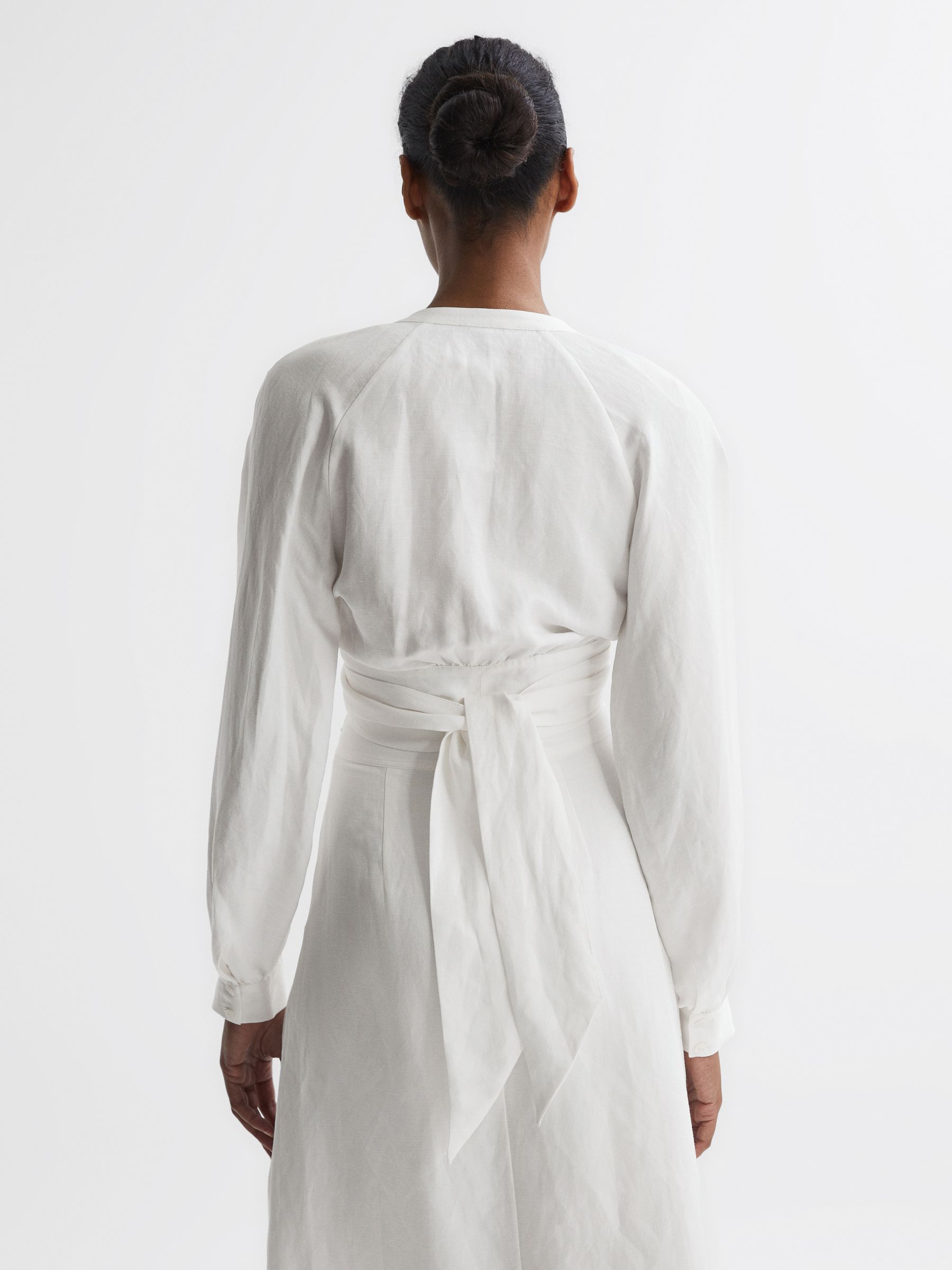 Linen High Rise Skirt in White - Image 4 of 6
