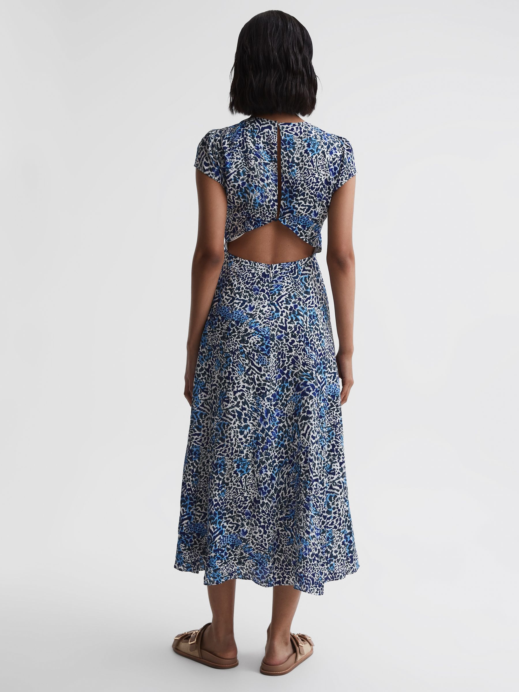 Printed Cut Out Back Midi Dress in Blue - Image 5 of 7