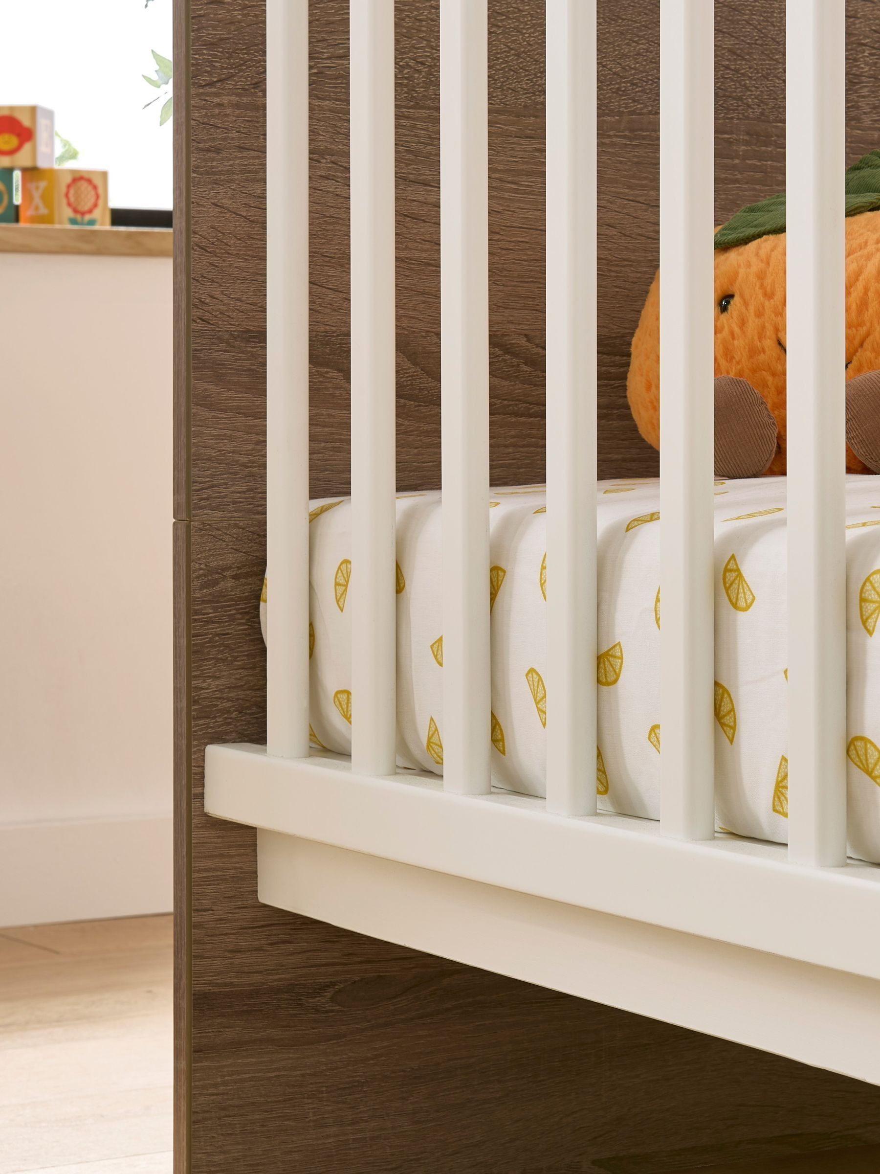 Cuddleco White Enzo Cot Bed - Image 3 of 6