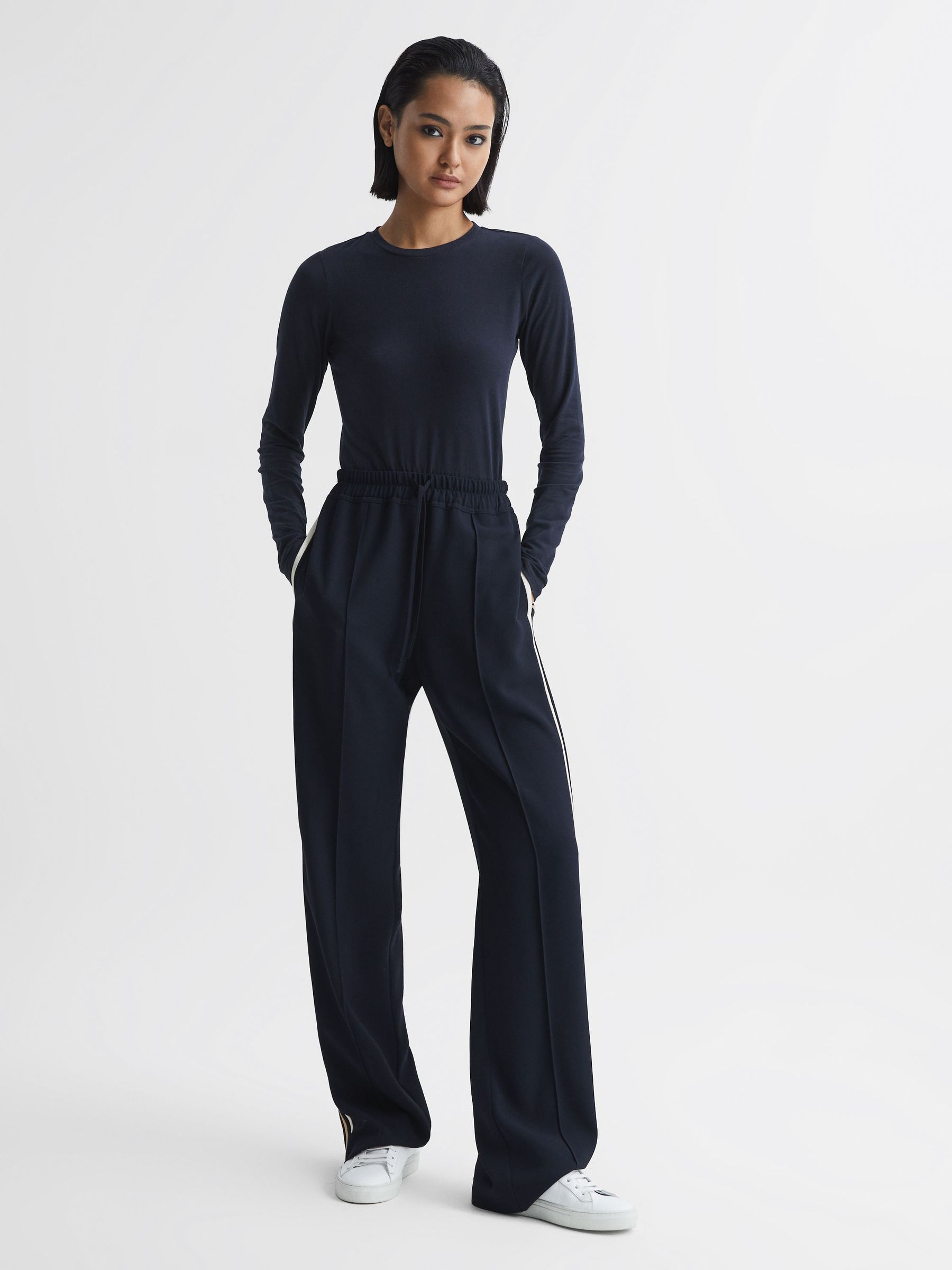 Long Sleeve Crew Neck Top in Navy - Image 3 of 6