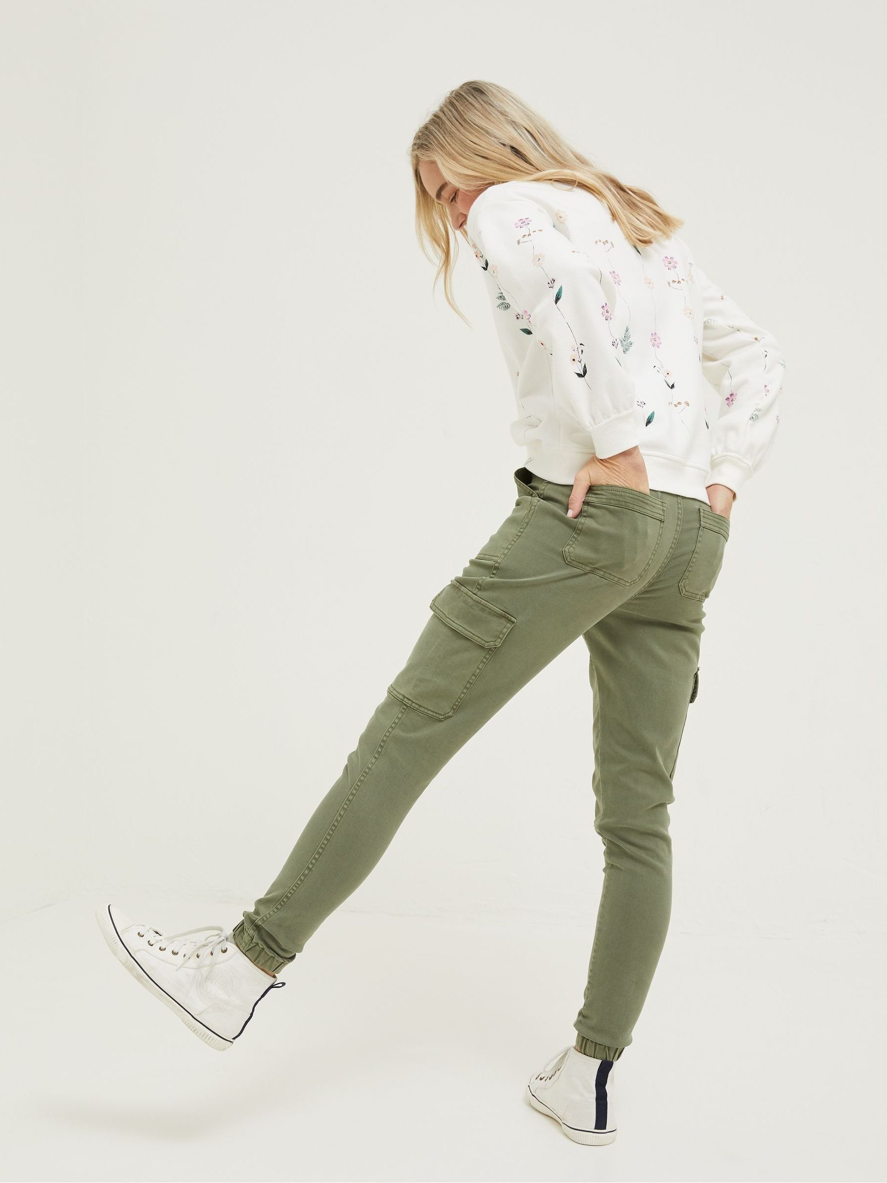 Hythe Green Cargo Trousers - Image 4 of 5