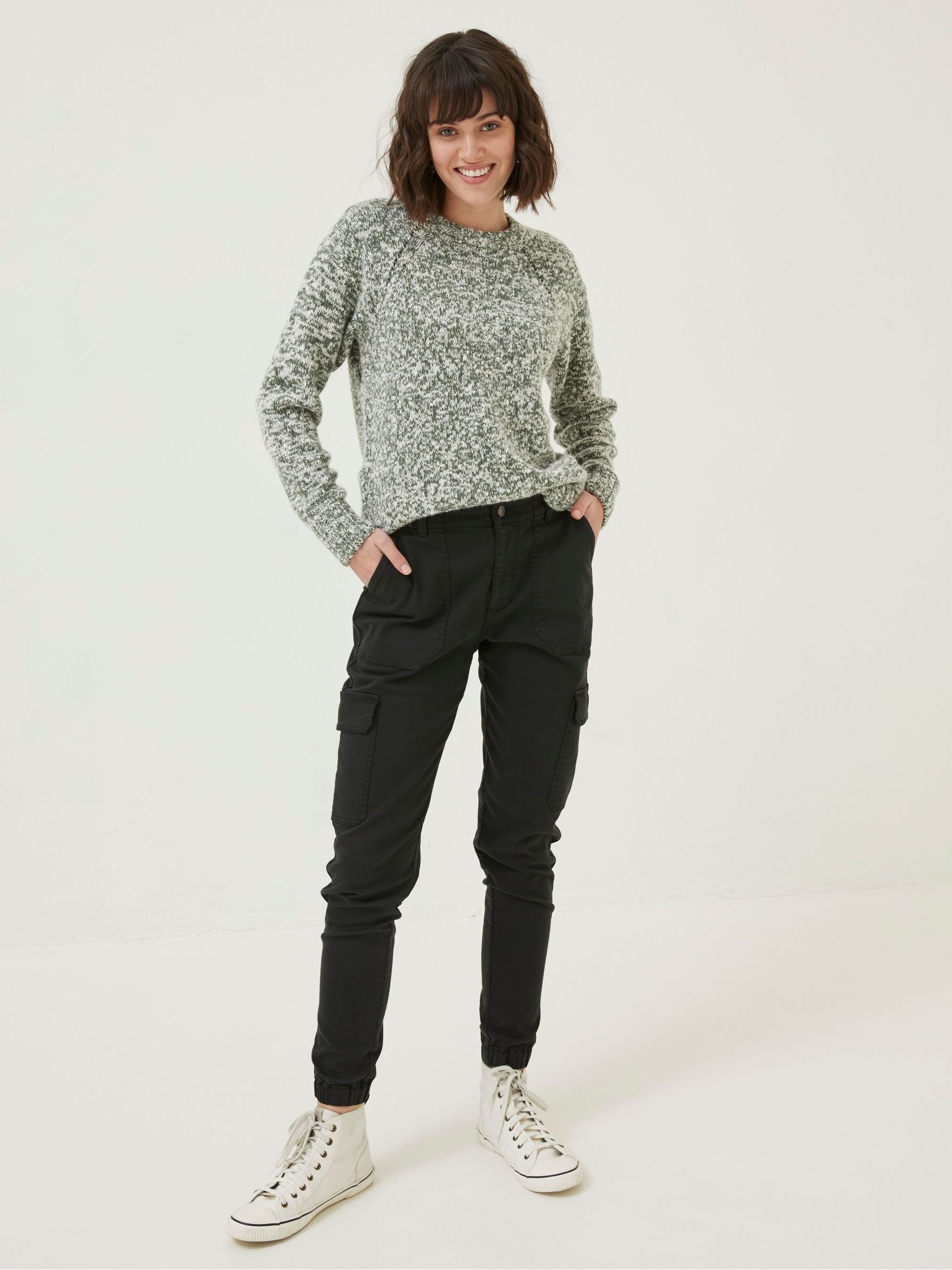 Hythe Black Cargo Trousers - Image 3 of 5