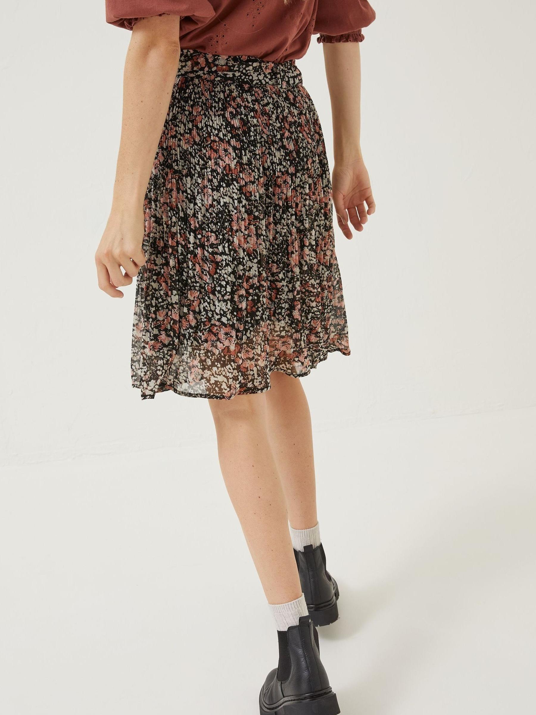 Black Blush Floral Kayleigh Skirt - Image 2 of 6 Black Blush Floral Kayleigh Skirt - Image 2 of 6