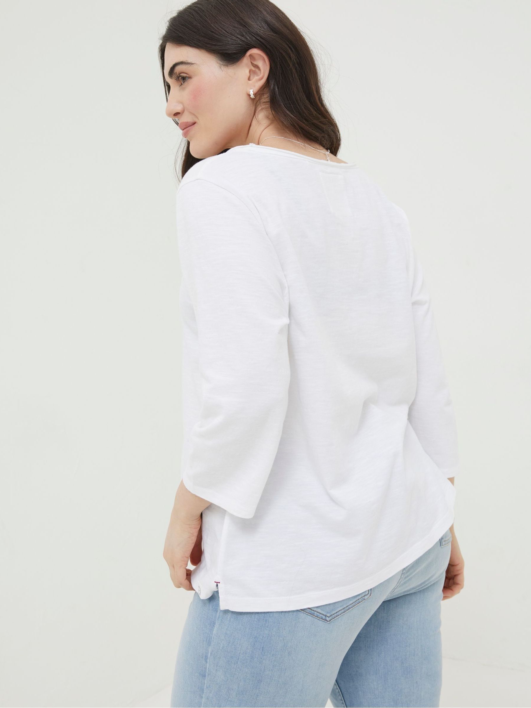 White Porter T-Shirt - Image 2 of 7 White Porter T-Shirt - Image 2 of 7