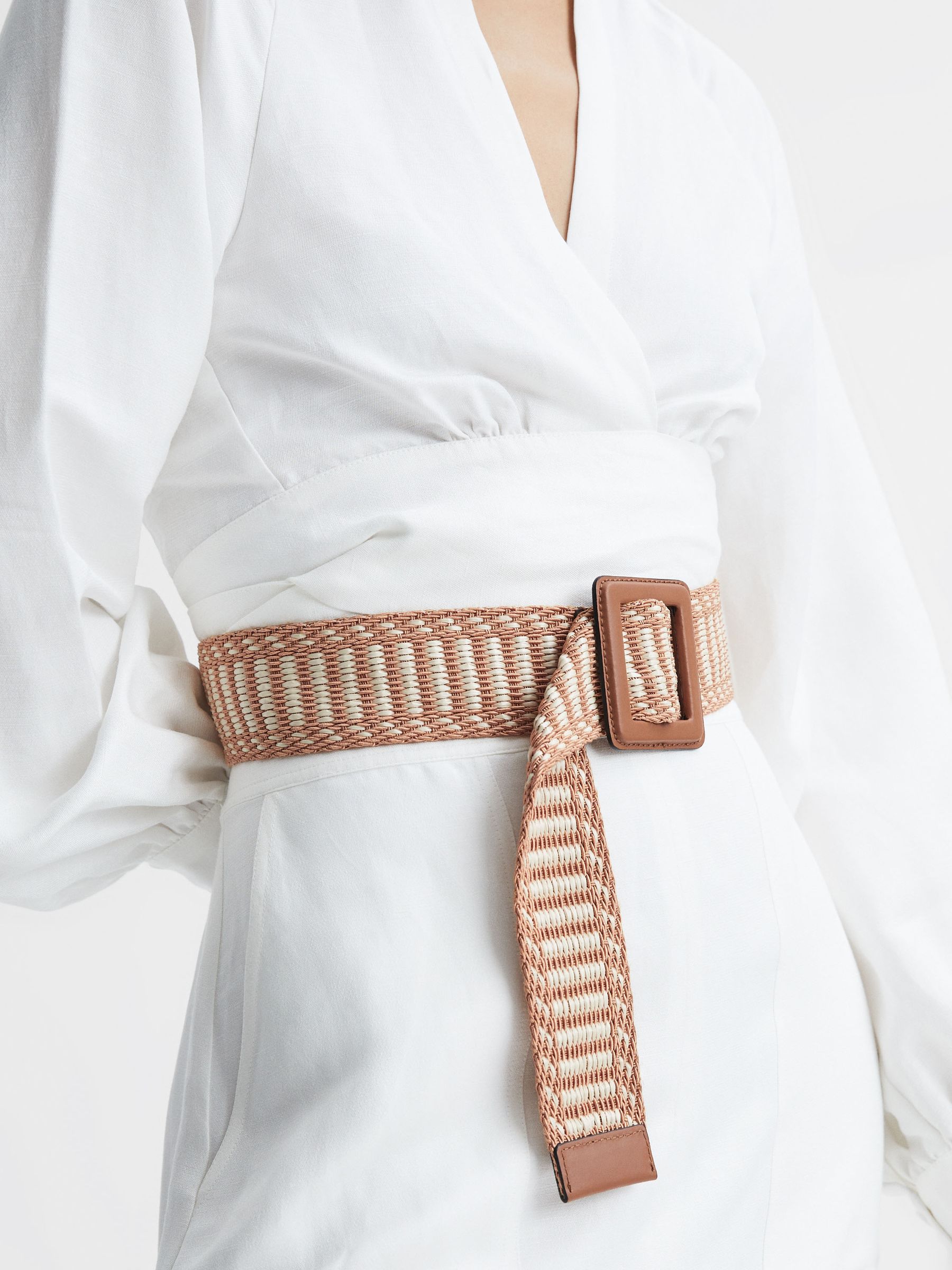Raffia riem met gesp in neutraal - Afbeelding 2 van 4