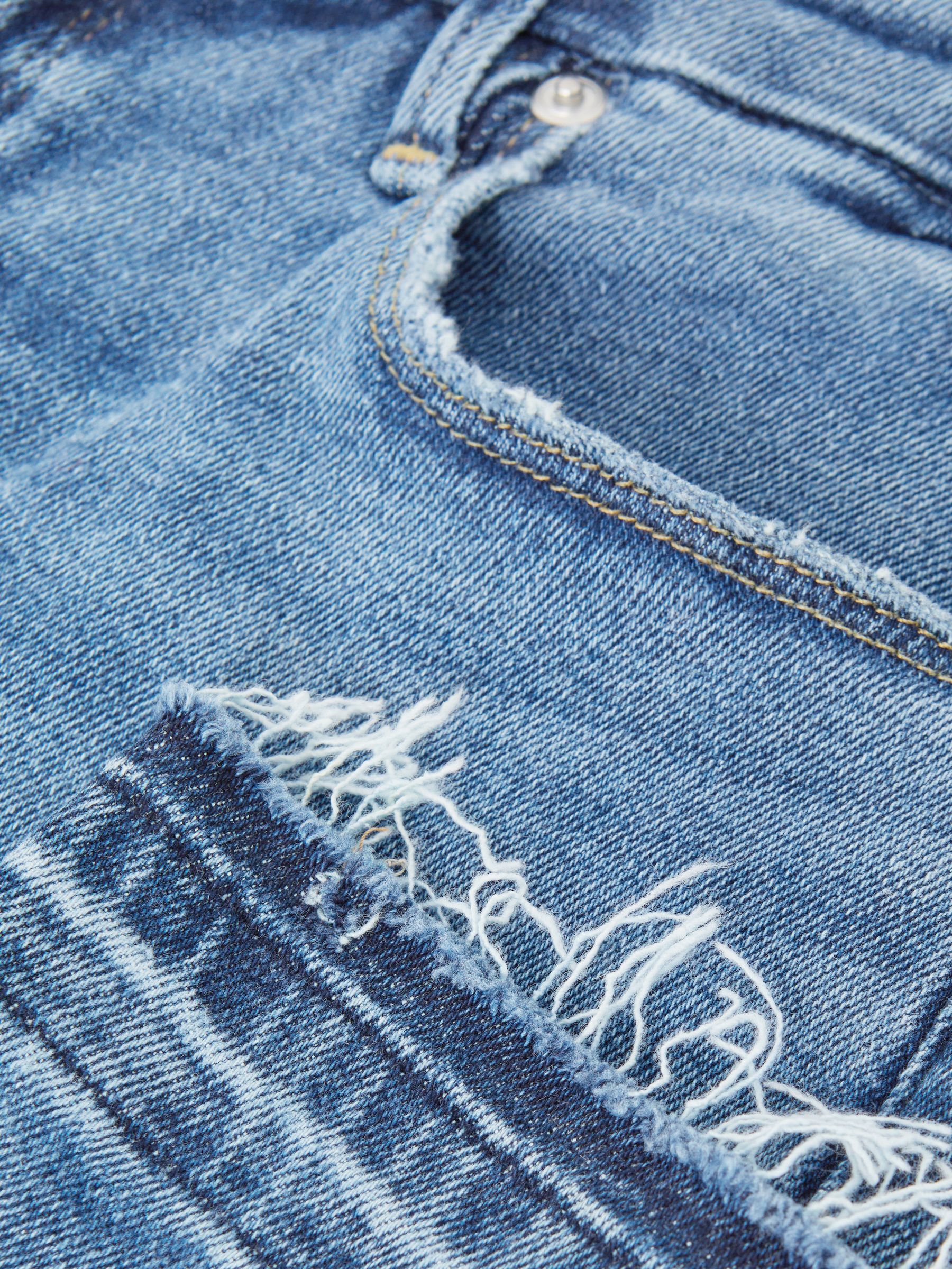 Good American Distressed Cigarette Jeans in Indigo - Image 6 of 6