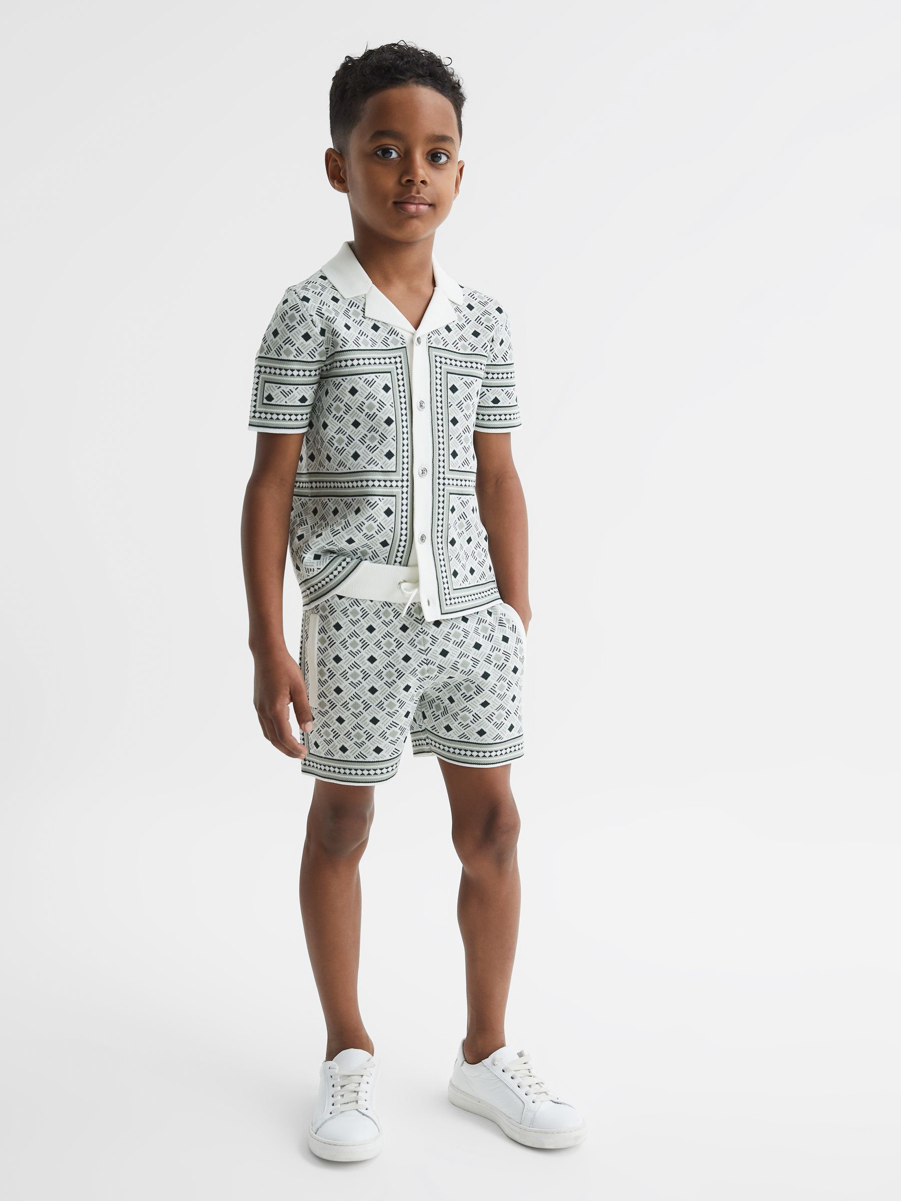 Junior Abstract Printed Drawstring Shorts in Sage - Image 3 of 6