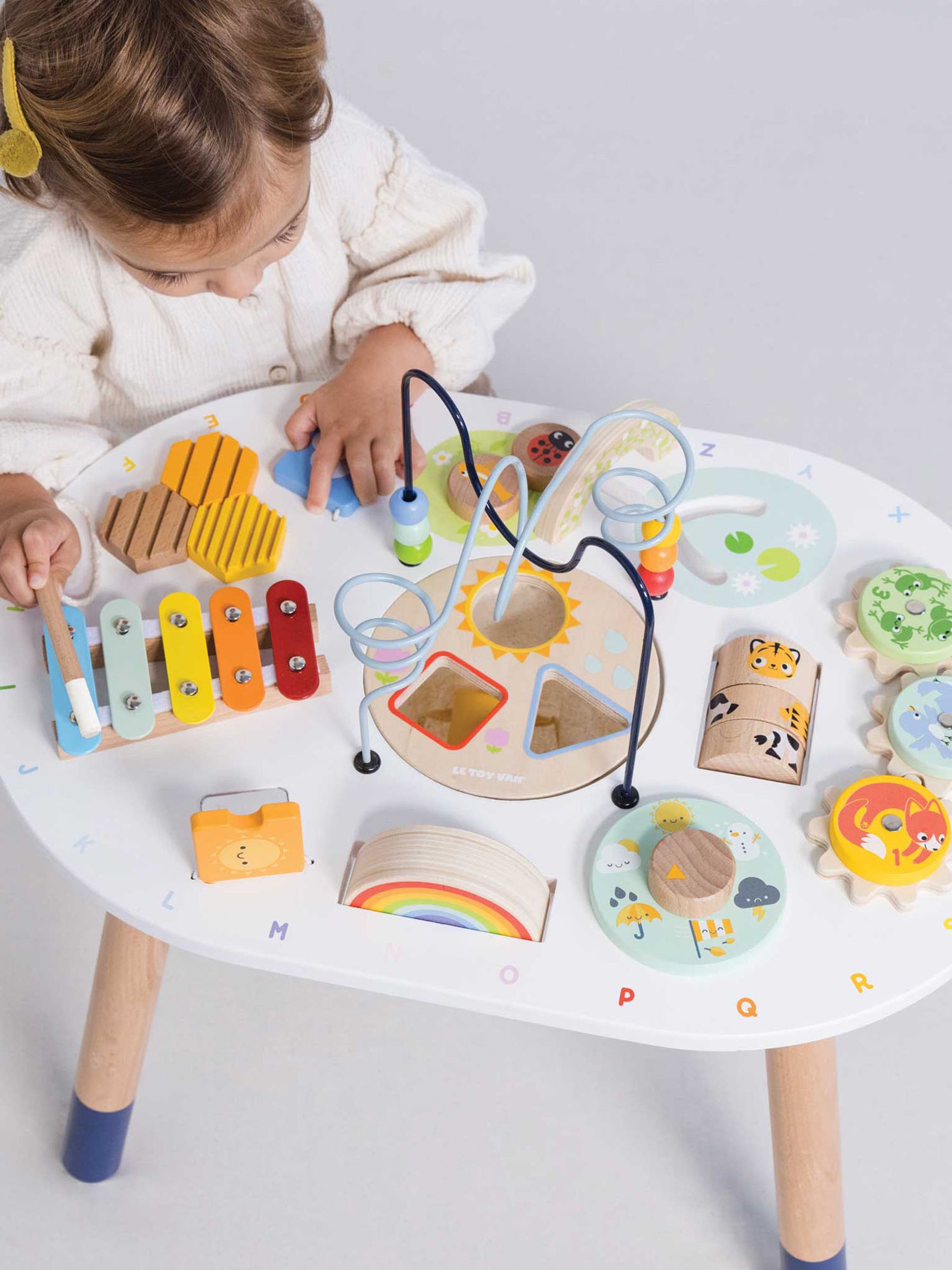 Le Toy Van Activity Table - Image 3 of 6