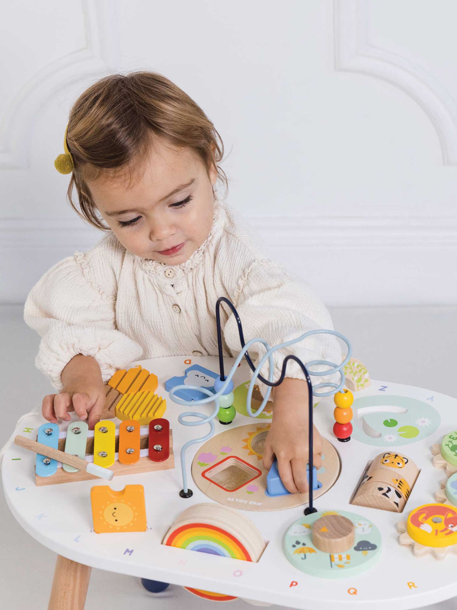 Le Toy Van Activity Table - Image 4 of 6