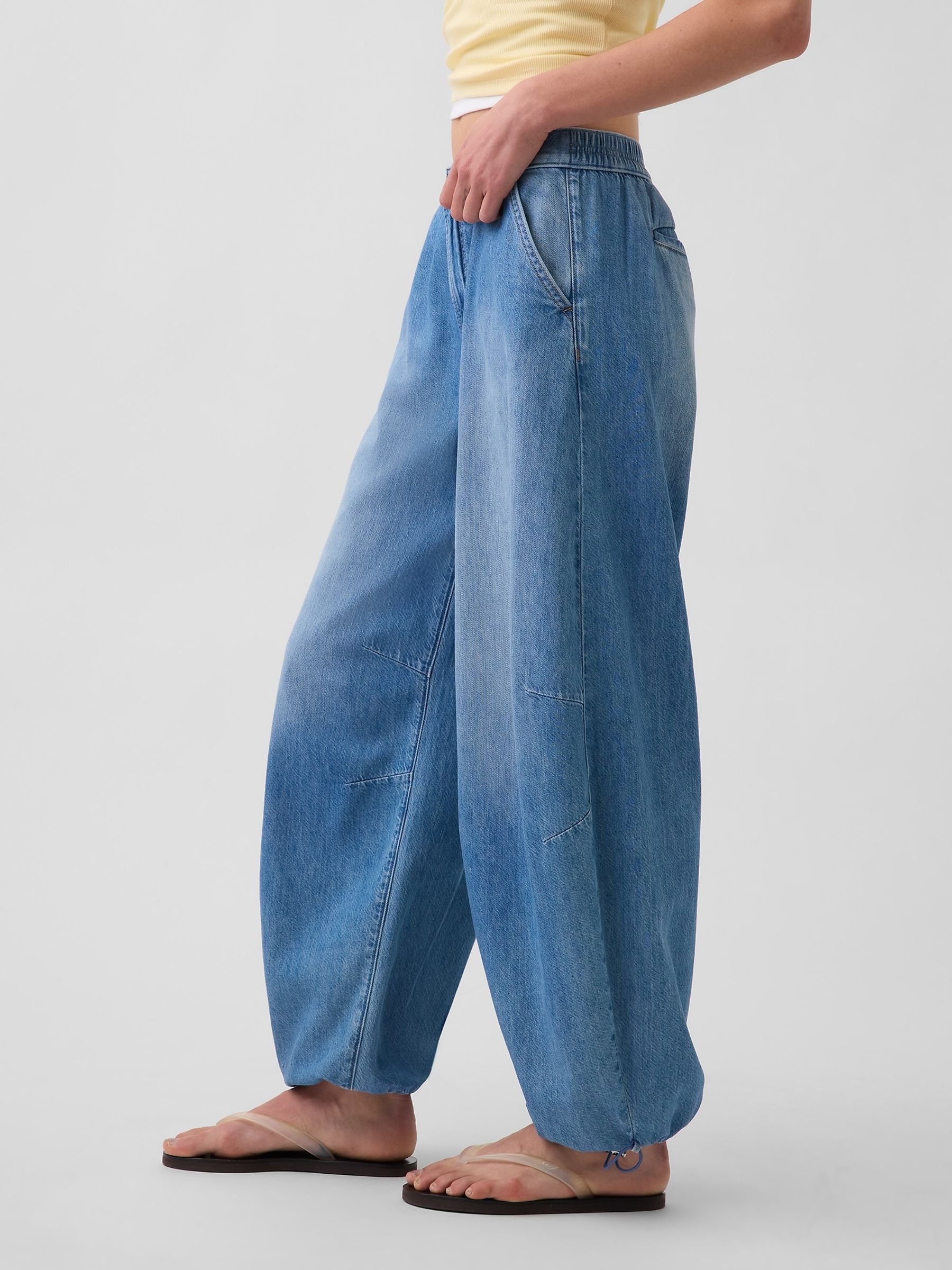 Medium Wash Mid Rise UltraSoft Pull On Cuffed Barrel Jeans - Image 3 of 4