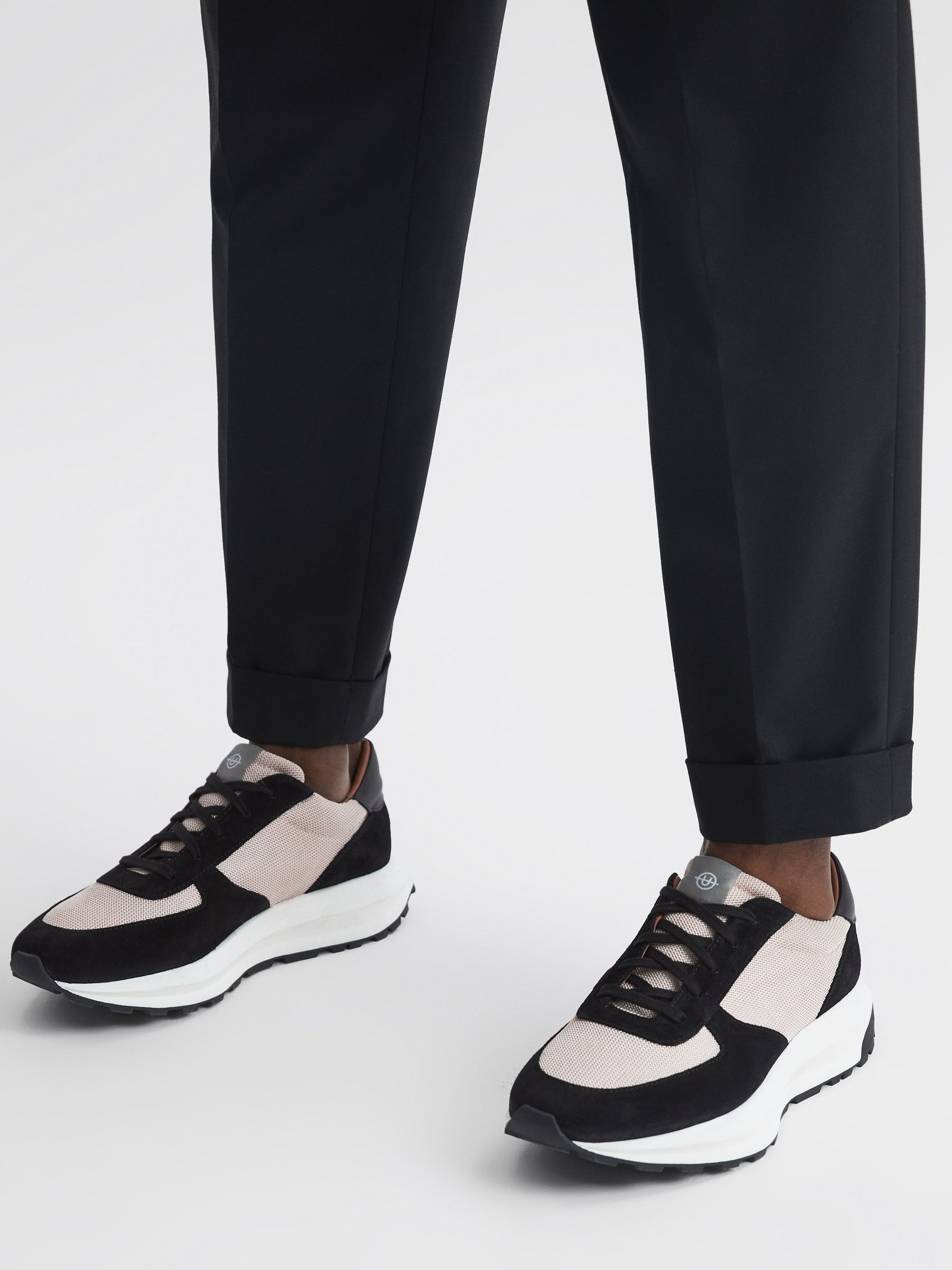 Unseen Trinity Tech Trainers in Black/White - Image 3 of 9