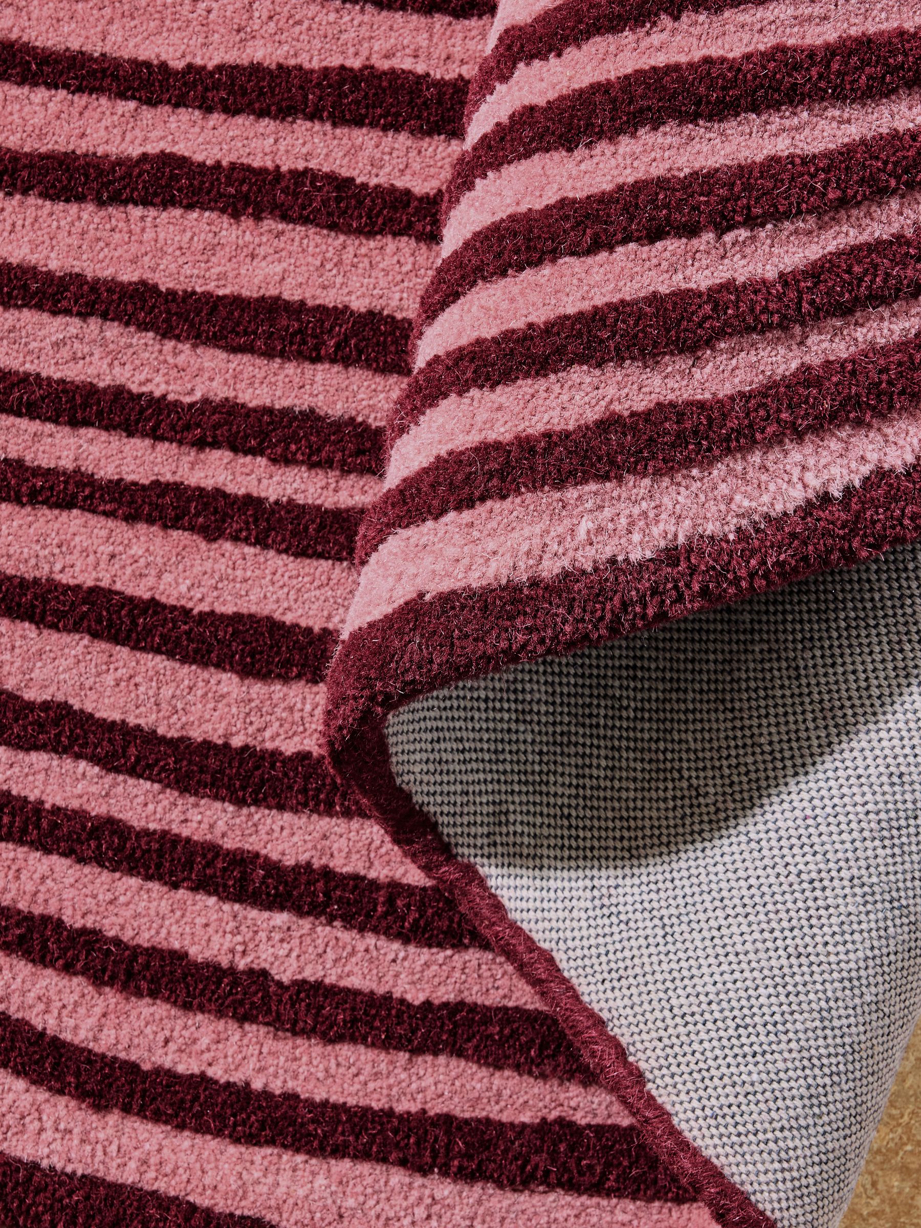 Casey Wool Tufted Rug in Pink - Image 4 of 5