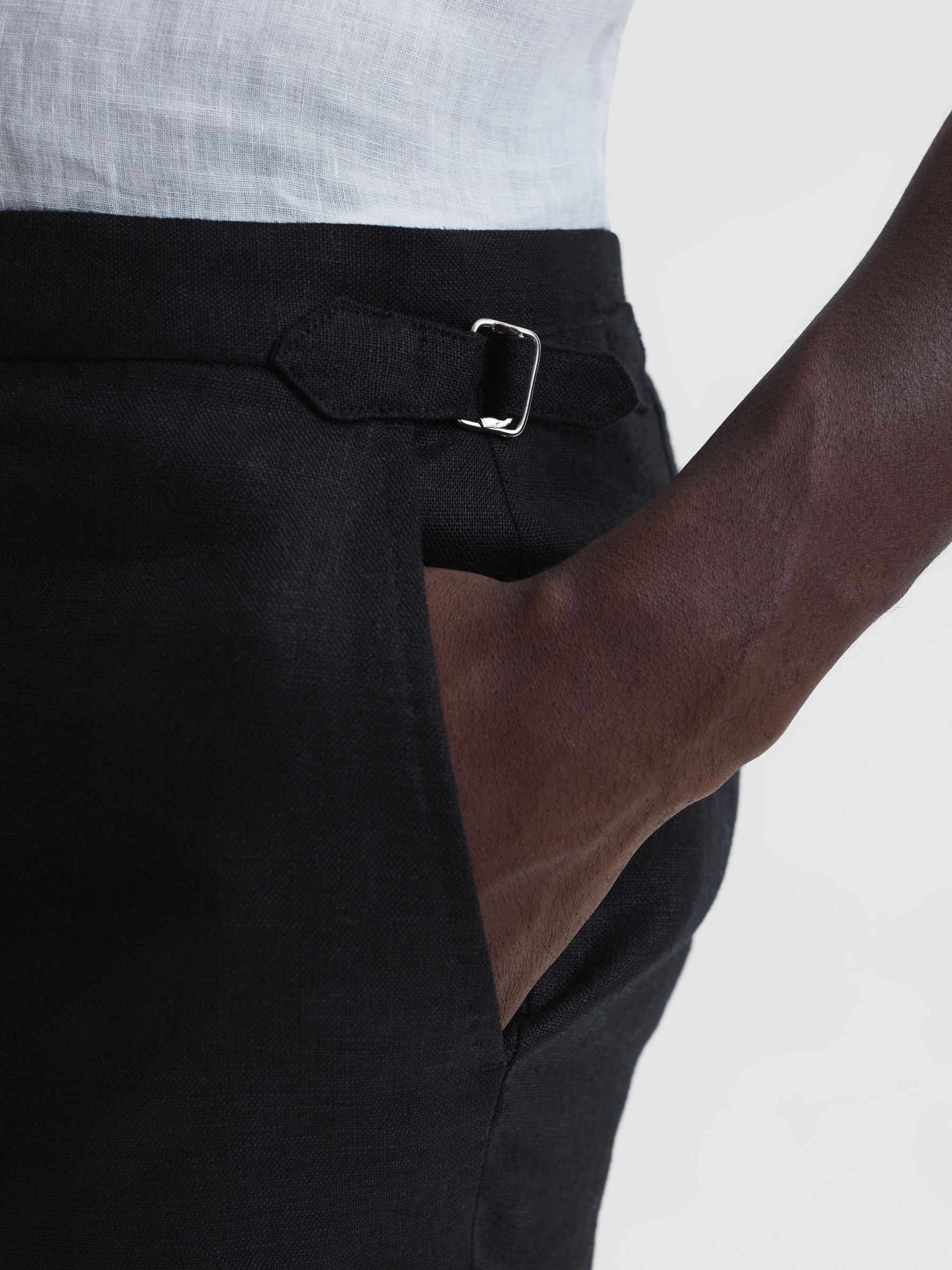 Linen Side Adjuster Shorts in Black - Image 4 of 6