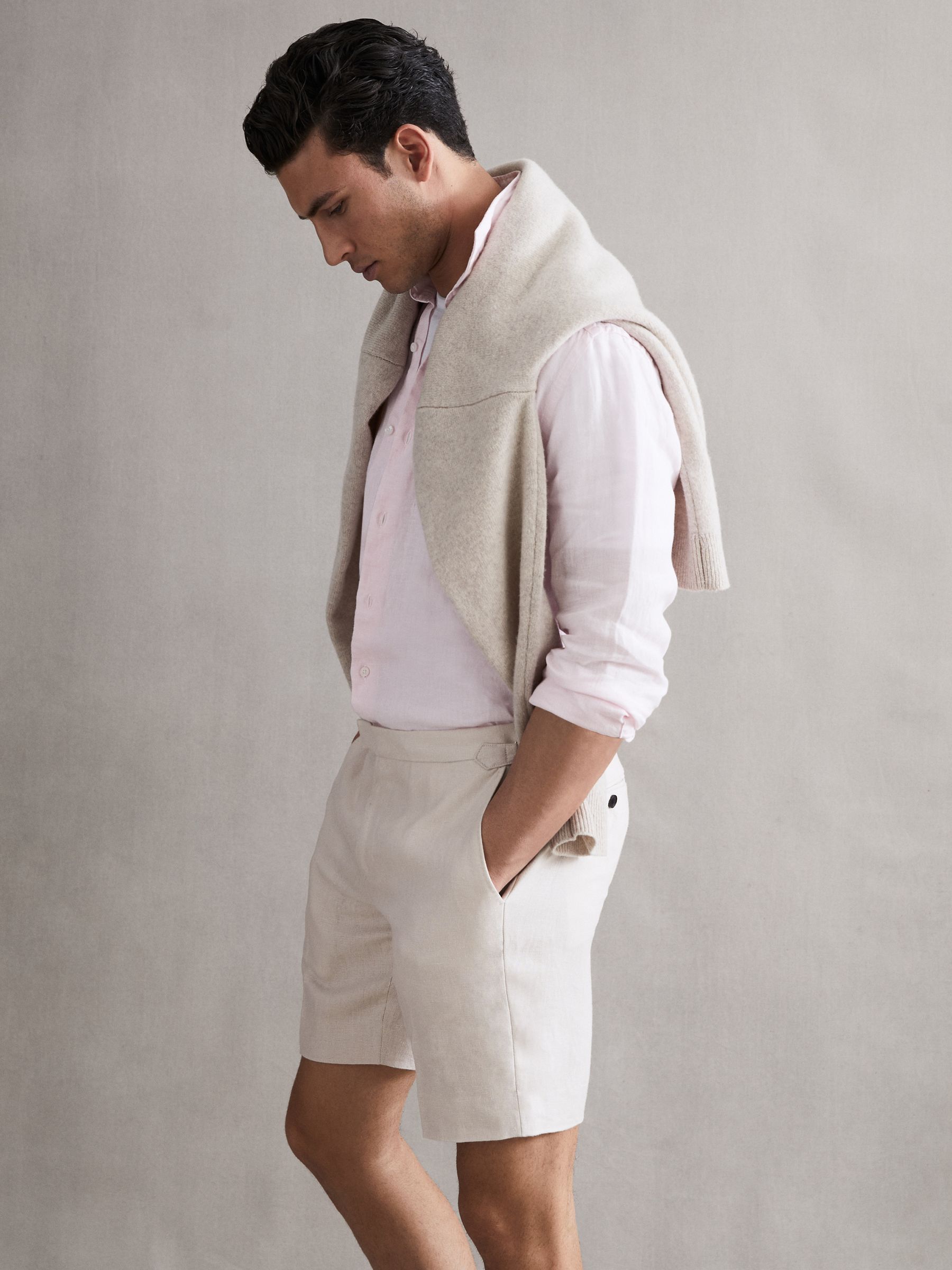 Linen Side Adjuster Shorts in Oatmeal - Image 3 of 6