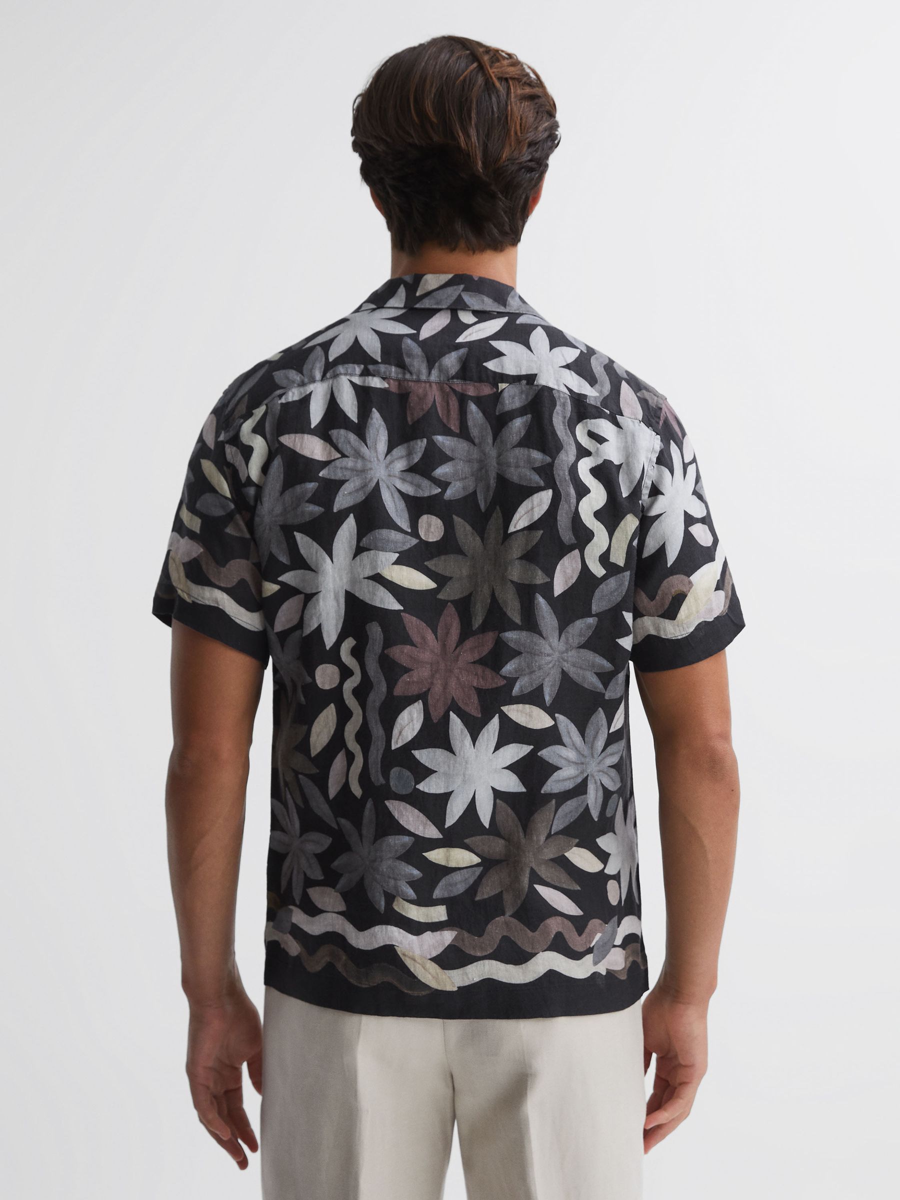 Linen Floral Cuban Collar Shirt in Black Multi - Image 7 of 10