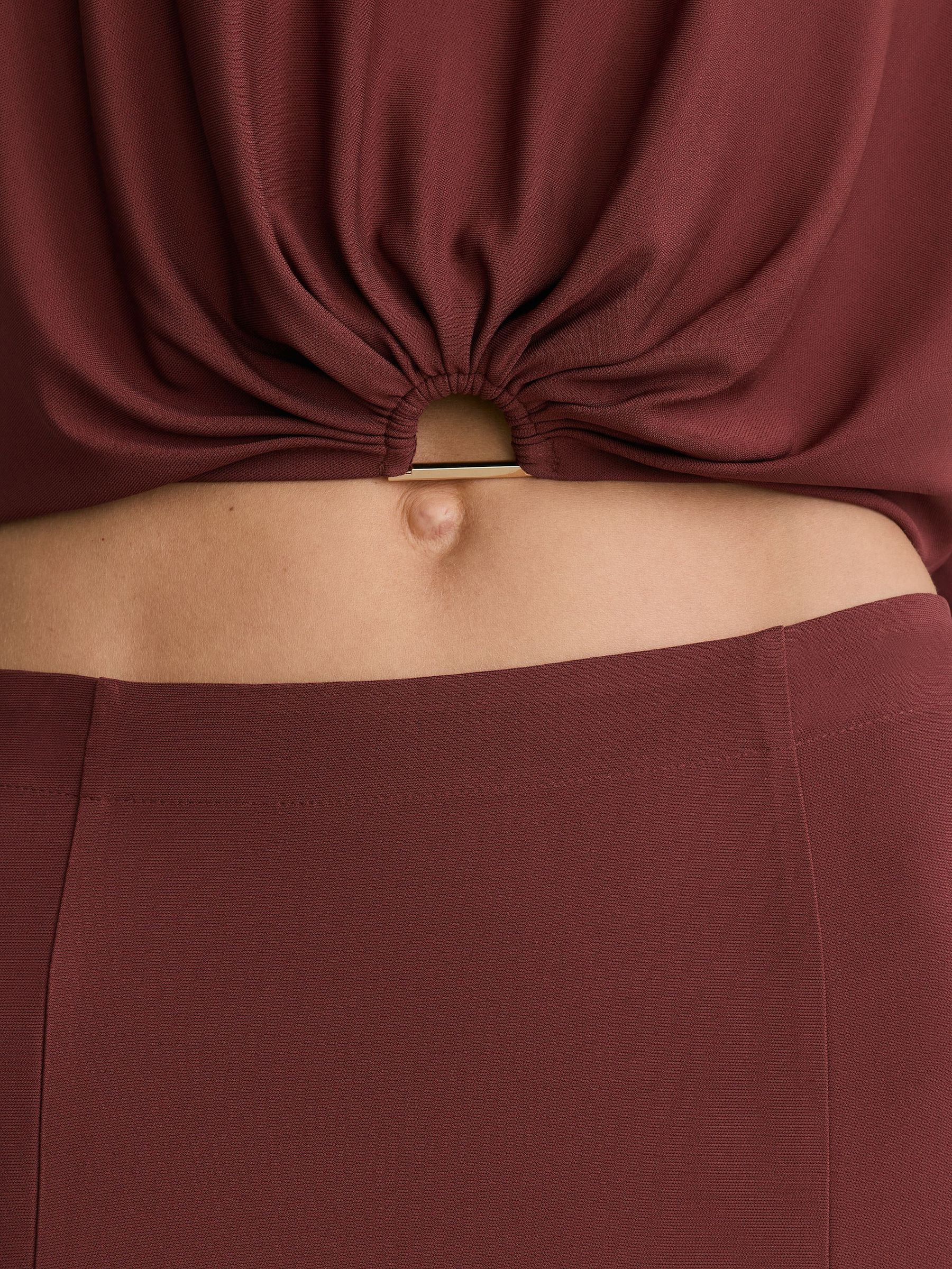 Jersey Hardware-Detail Cropped Top in Rust Orange - Image 5 of 9