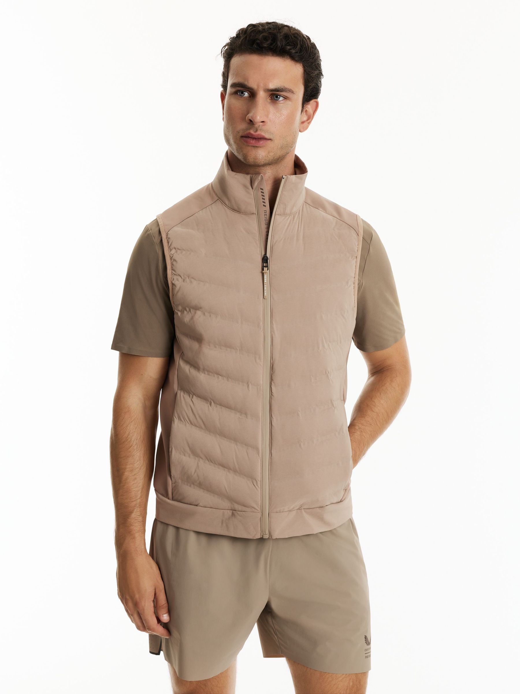 Gilet matelassé hybride Reiss | Castore beige - Image 1 de 10 Gilet matelassé hybride Reiss | Castore beige - Image 1 de 10