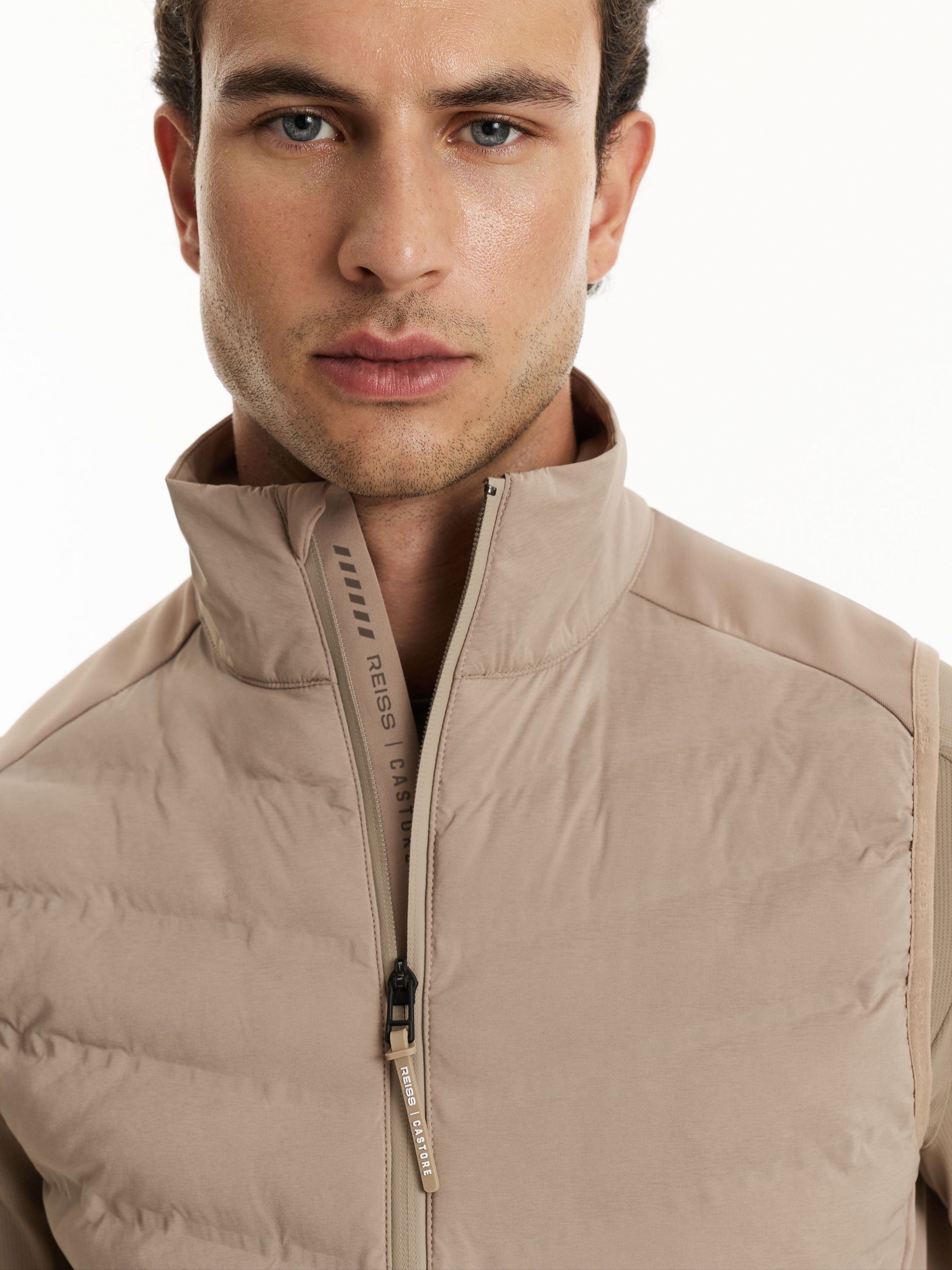 Gilet matelassé hybride Reiss | Castore beige - Image 3 de 10