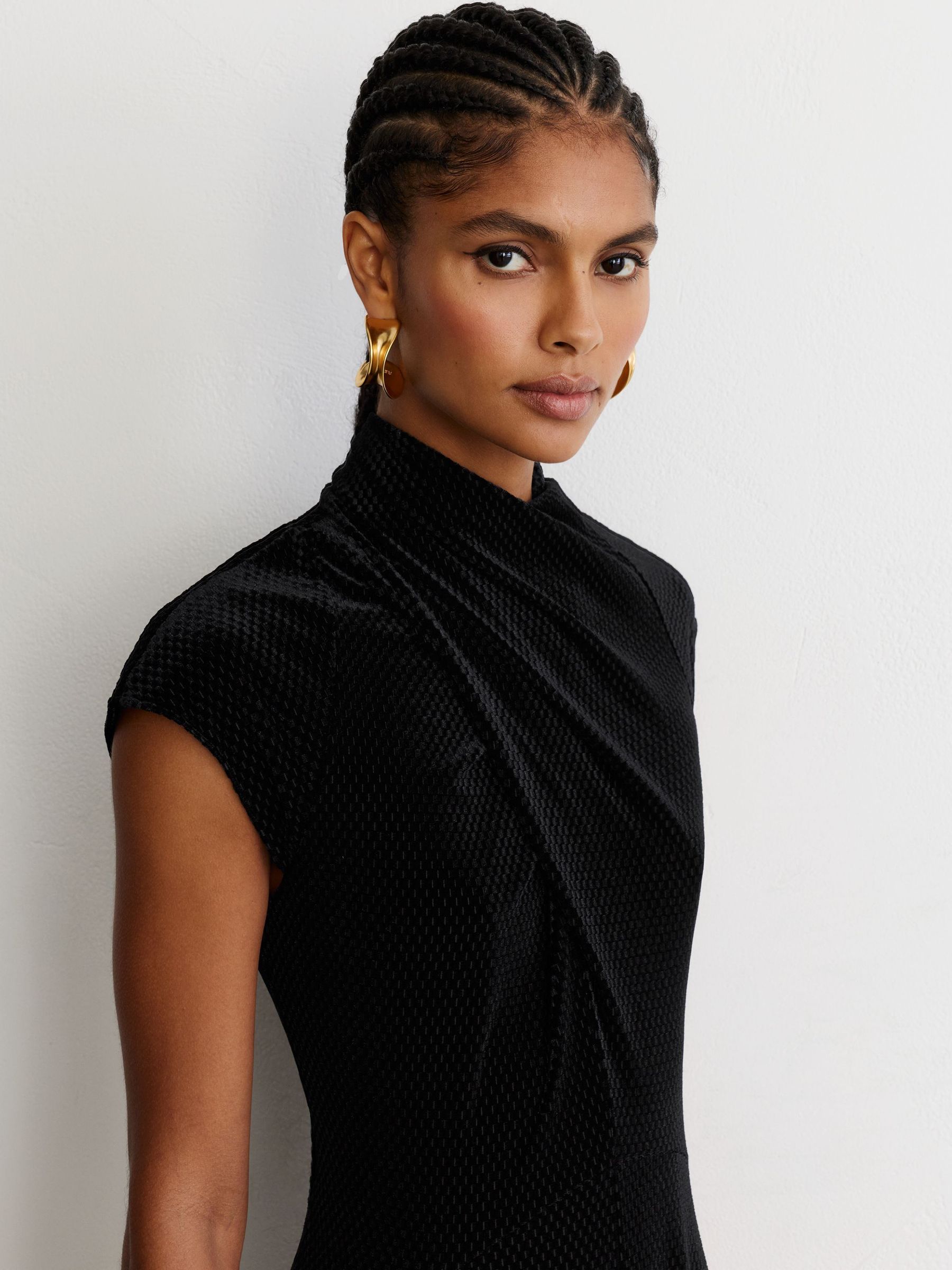 Robe noire - Image 3 de 8