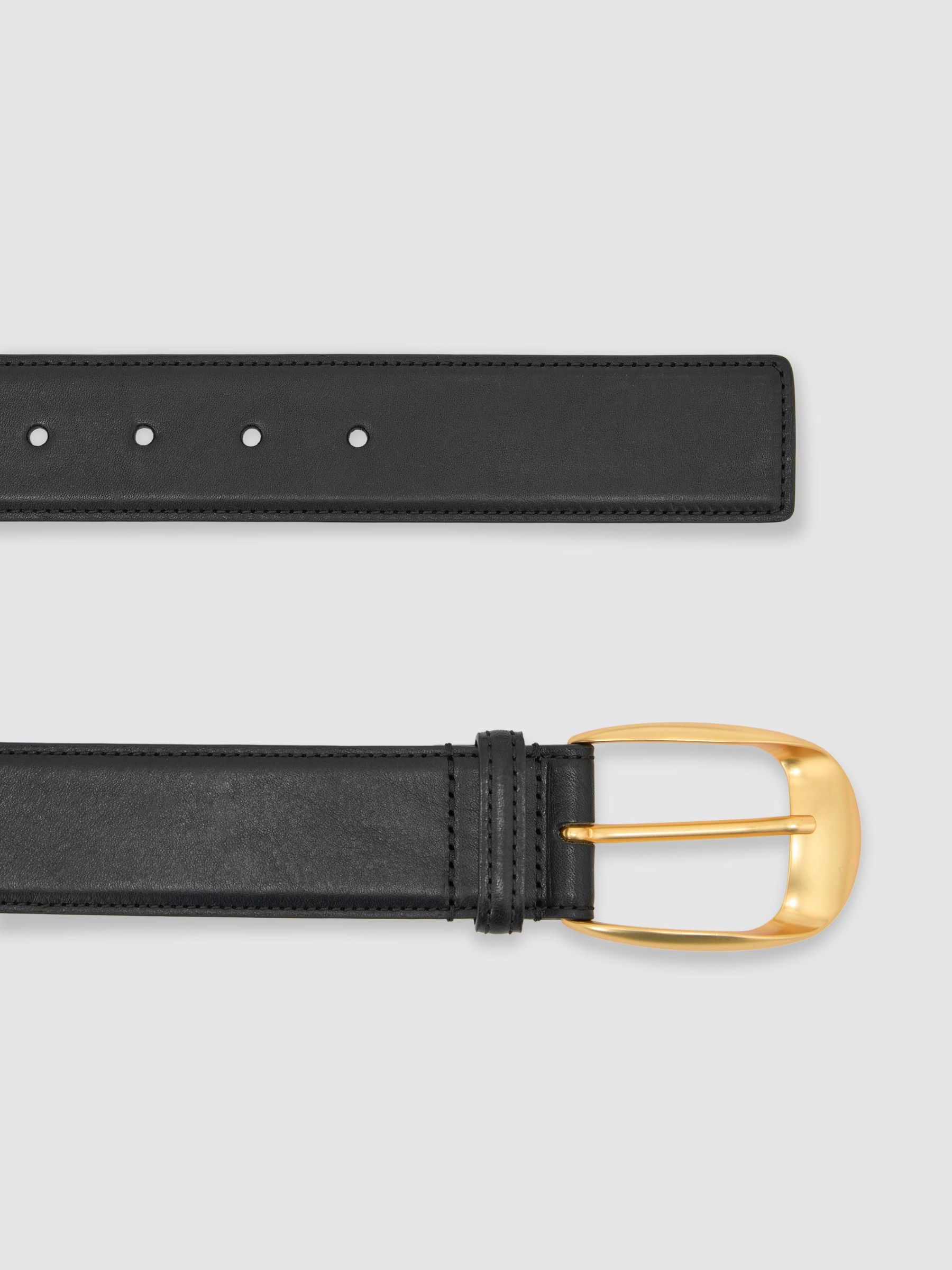 Leather Rounded-Buckle Belt in Black - Image 3 of 4