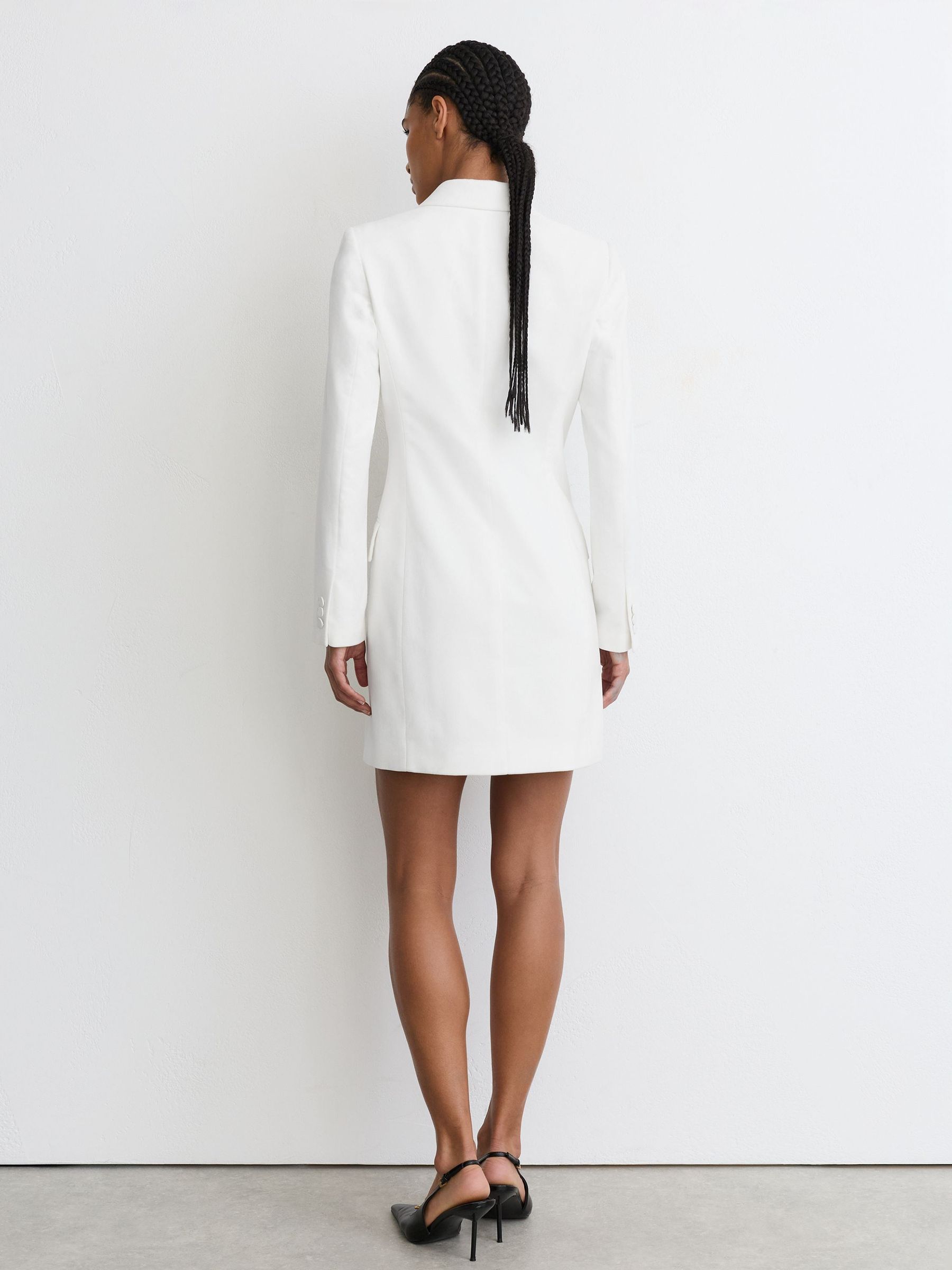 Robe couleur ivoire - Image 8 de 9