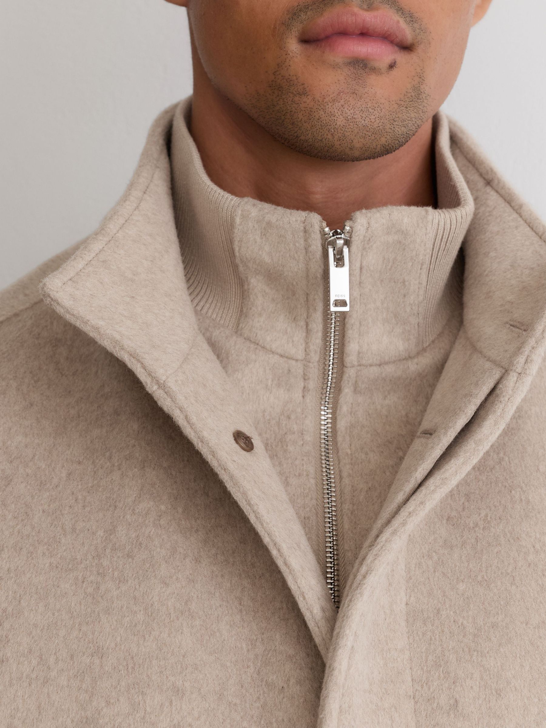 Wool-Blend Gilet-Insert Single-Breasted Coat in Oatmeal - Image 6 of 9