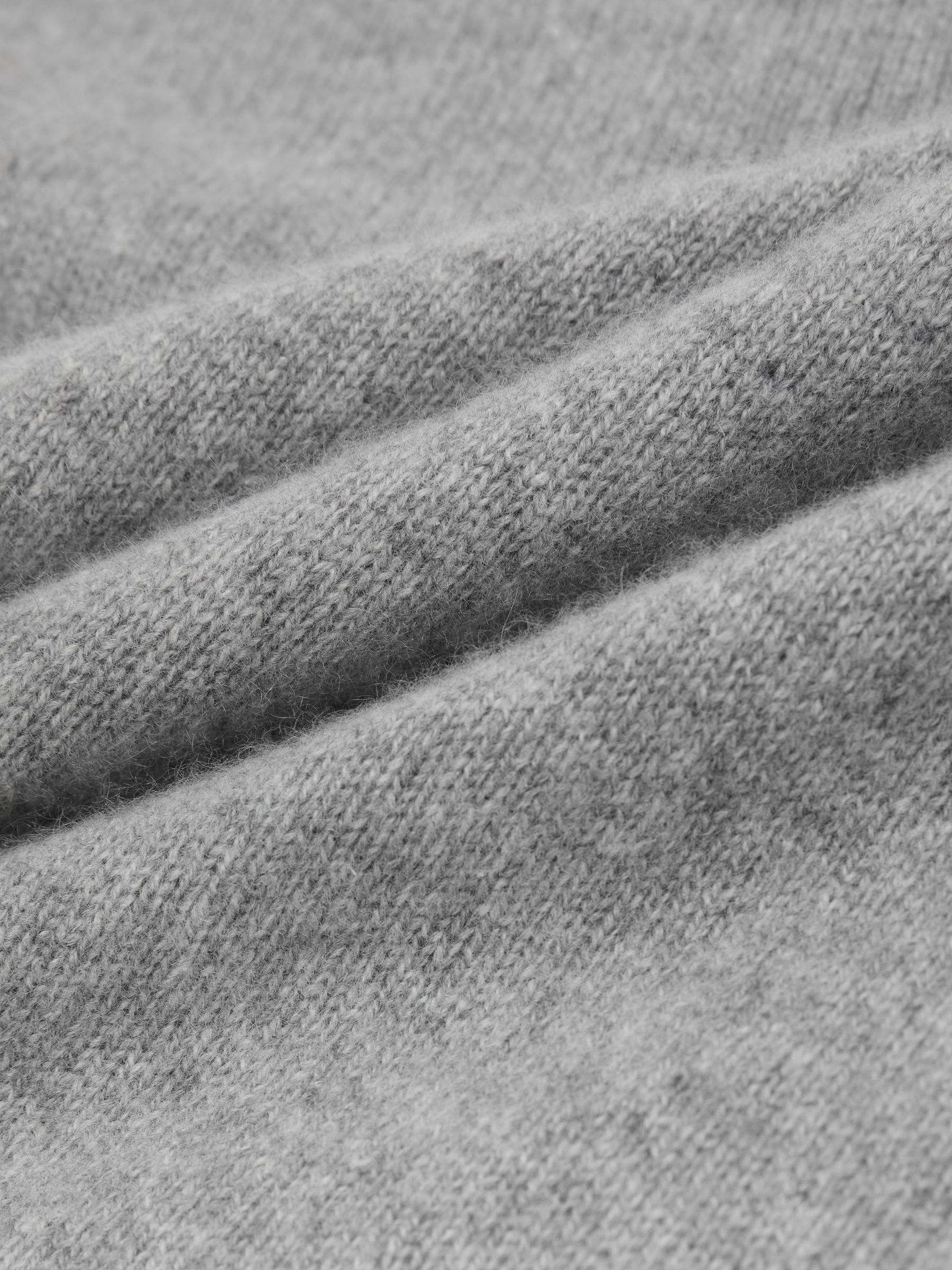 100% Kashmir Rund hals Jumper i gråmelerad färg - Bild 6 av 6