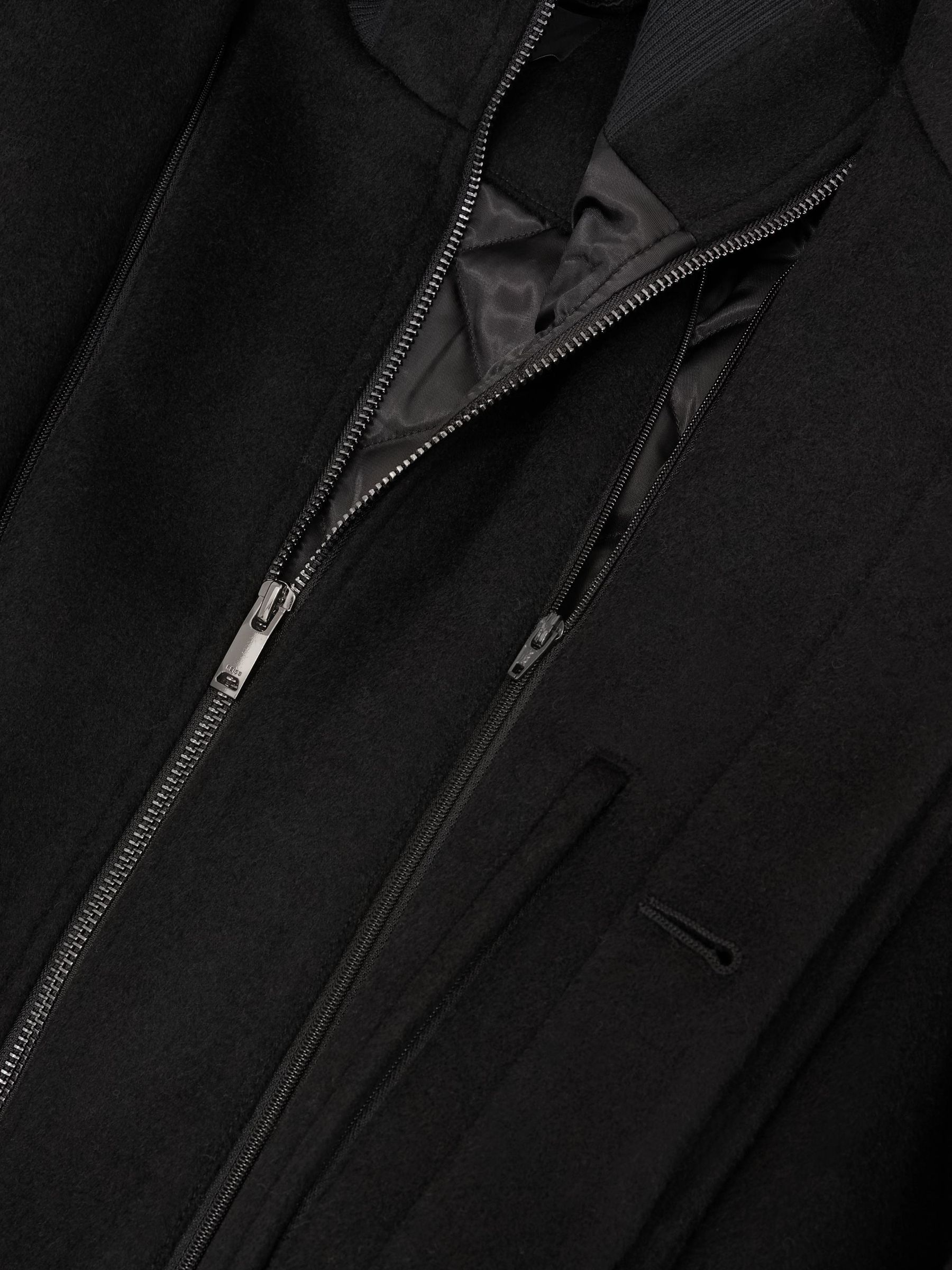 Wool-Blend Gilet-Insert Single-Breasted Coat in Black - Image 10 of 10