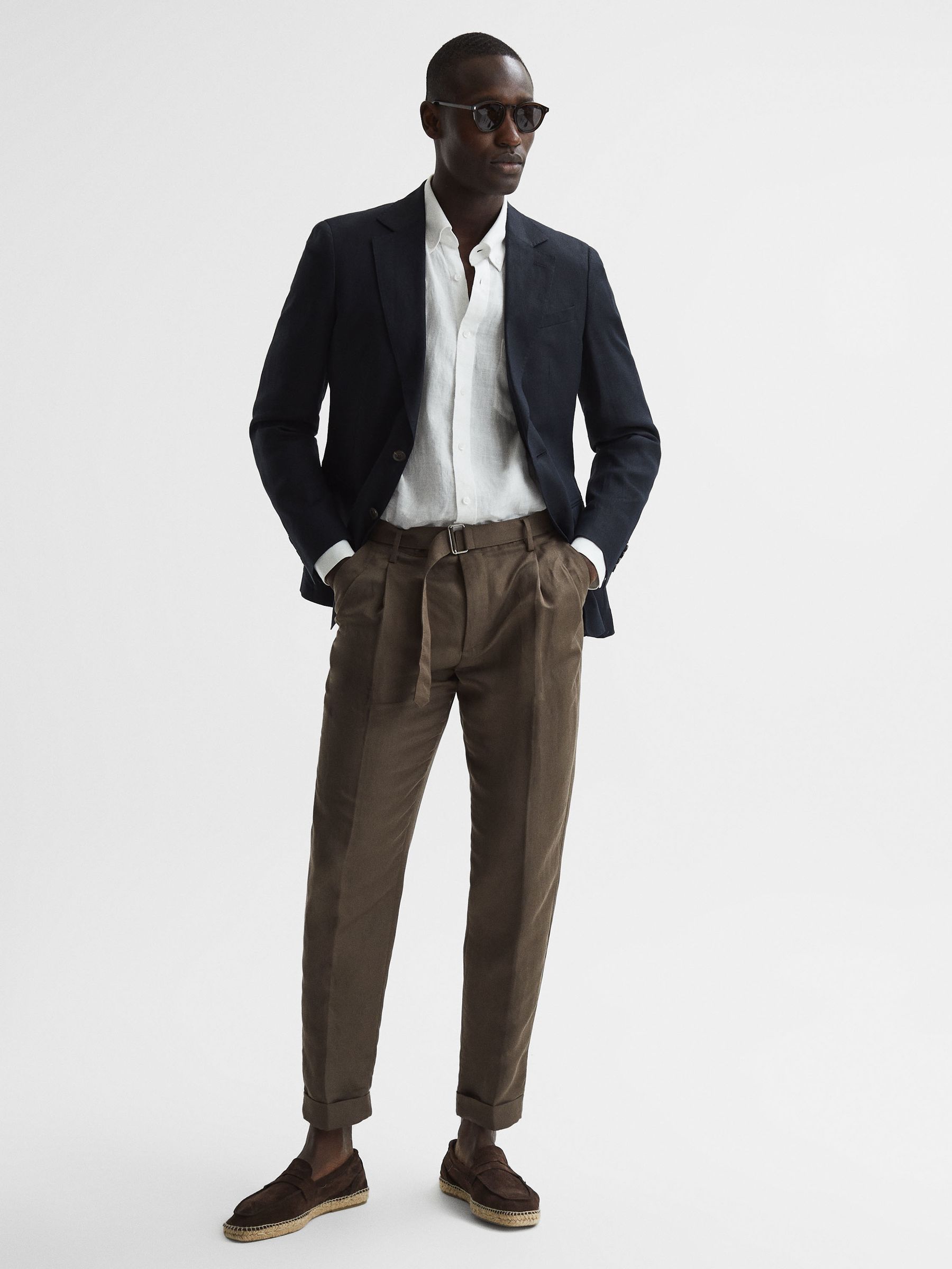 Regular Fit Button Down Linen Shirt in White - Image 4 of 7