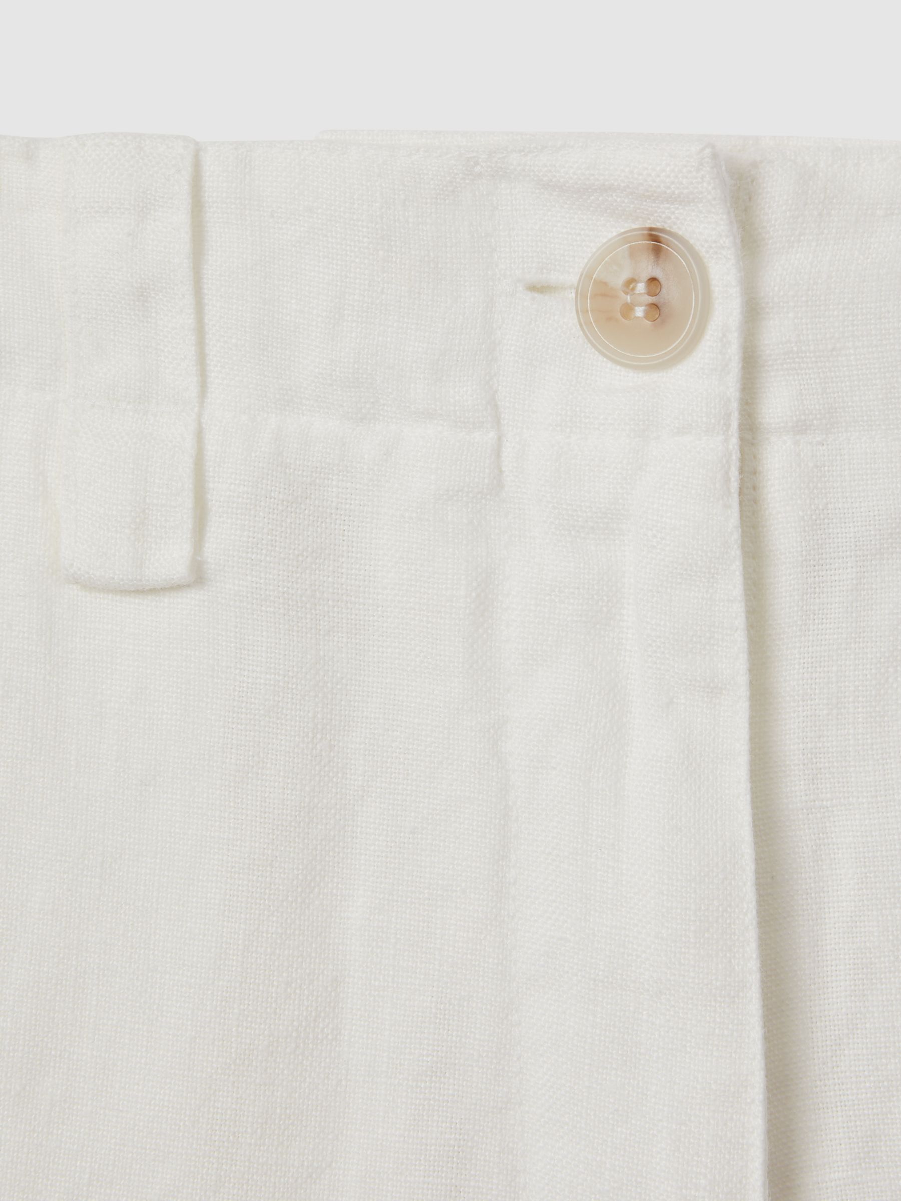 Linen Garment Dyed Shorts in White - Image 5 of 5