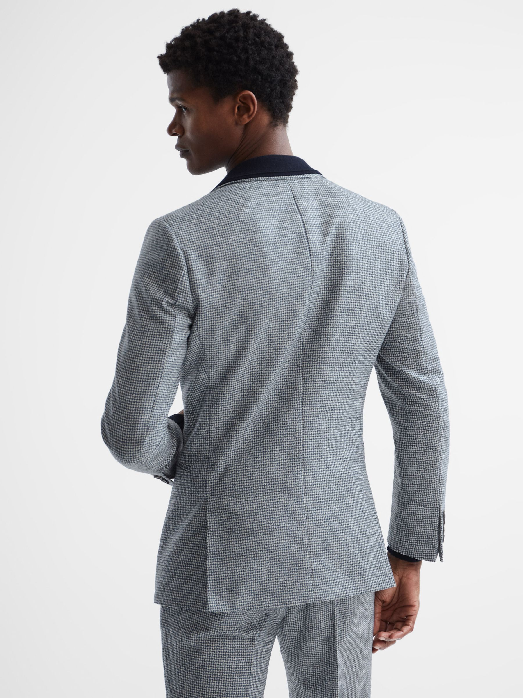 Single Breasted Wool Slim Fit Blazer in Blue - Image 5 of 7