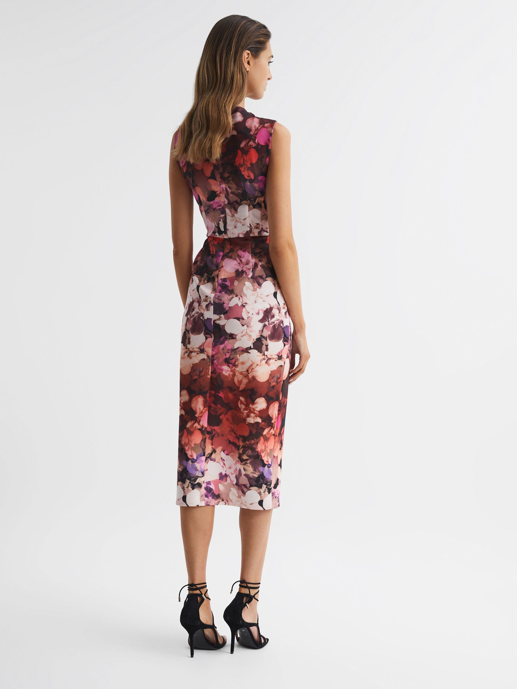 Floral Printed Bodycon Midi Dress in Berry - Image 5 of 6