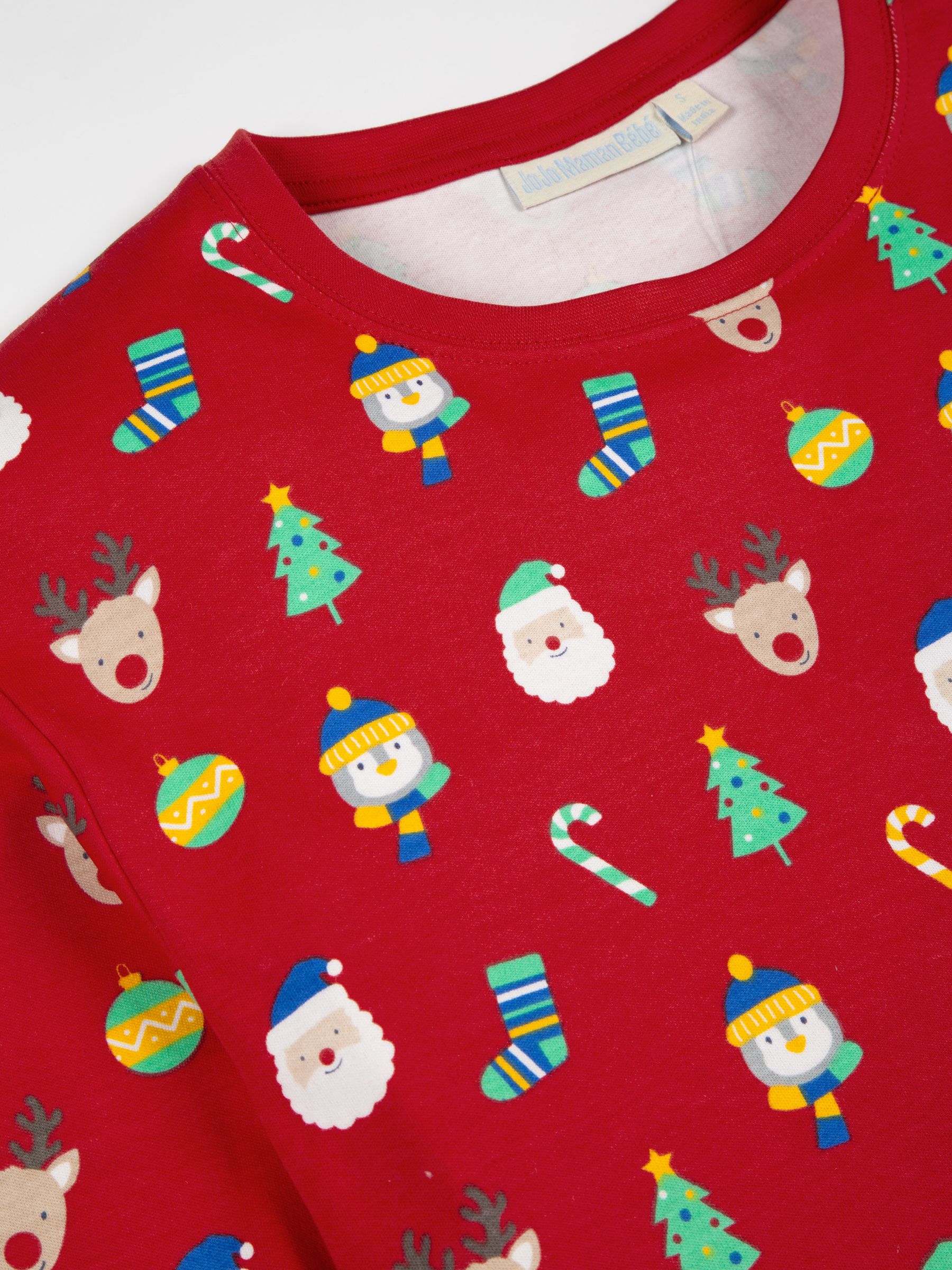 Red Men's Christmas Print Pyjama Set - Image 6 of 8