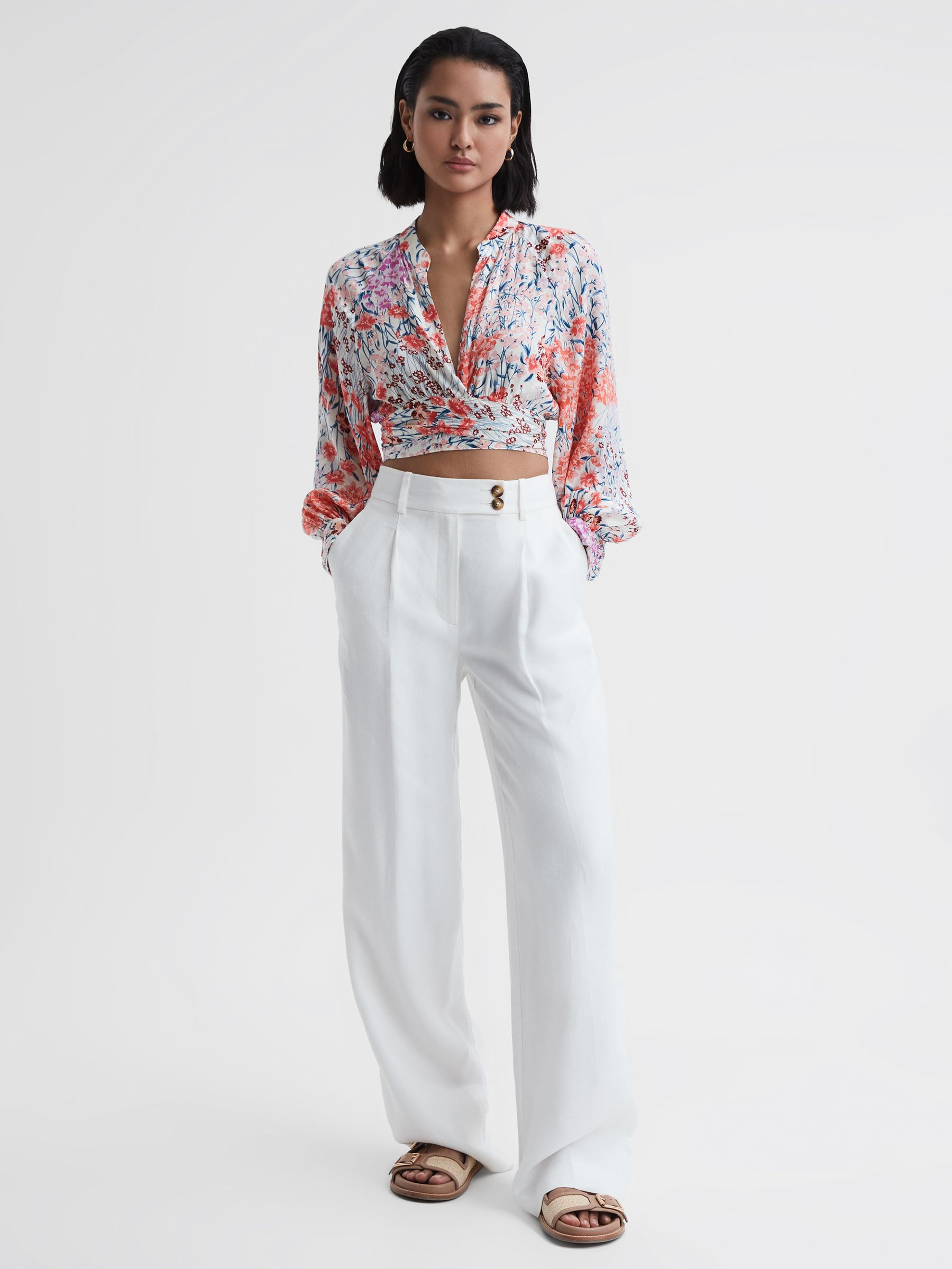 Floral Print Tie Front Cropped Blouse in Coral/White - Image 3 of 5