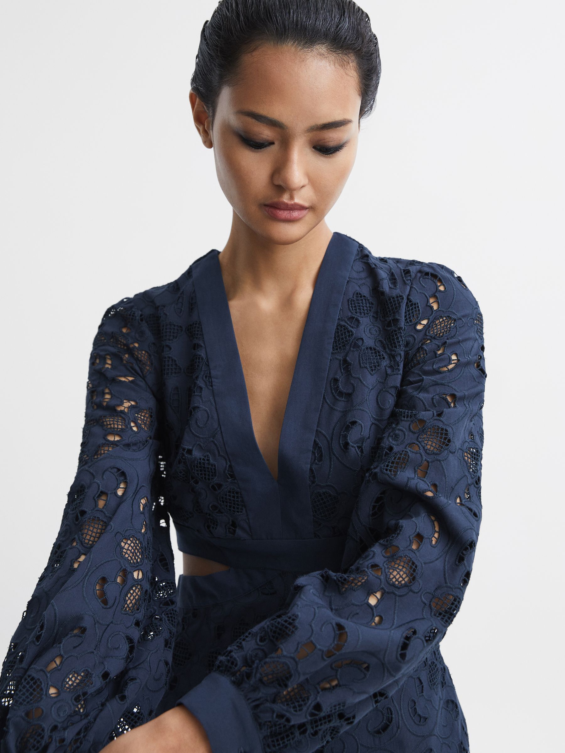 Lace Cut-Out Midi Dress in Navy - Image 3 of 7