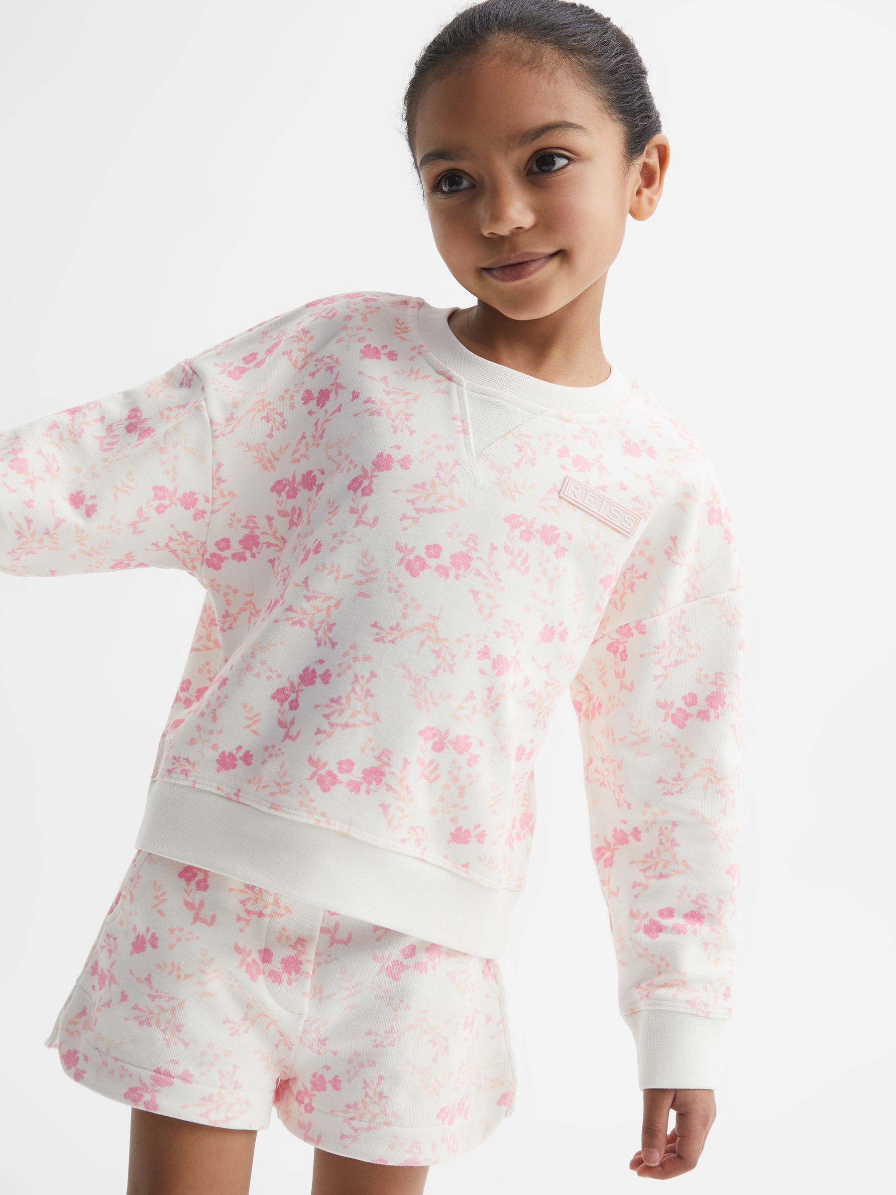 Floral Print Sweatshirt and Shorts Set in Pink Print - Image 3 of 9