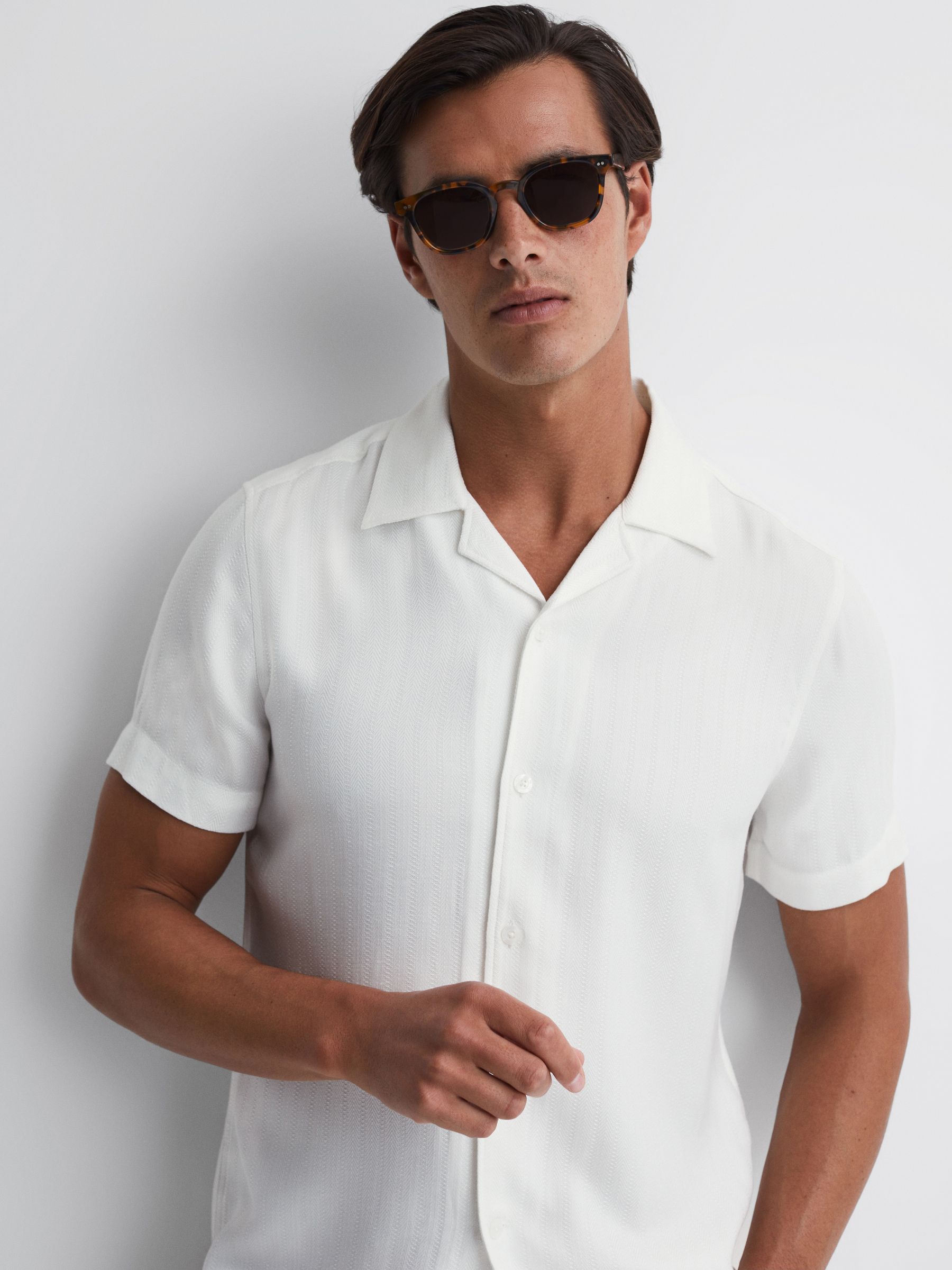 Slim Fit Cuban Collar Ribbed Polo in Ecru - Image 3 of 4