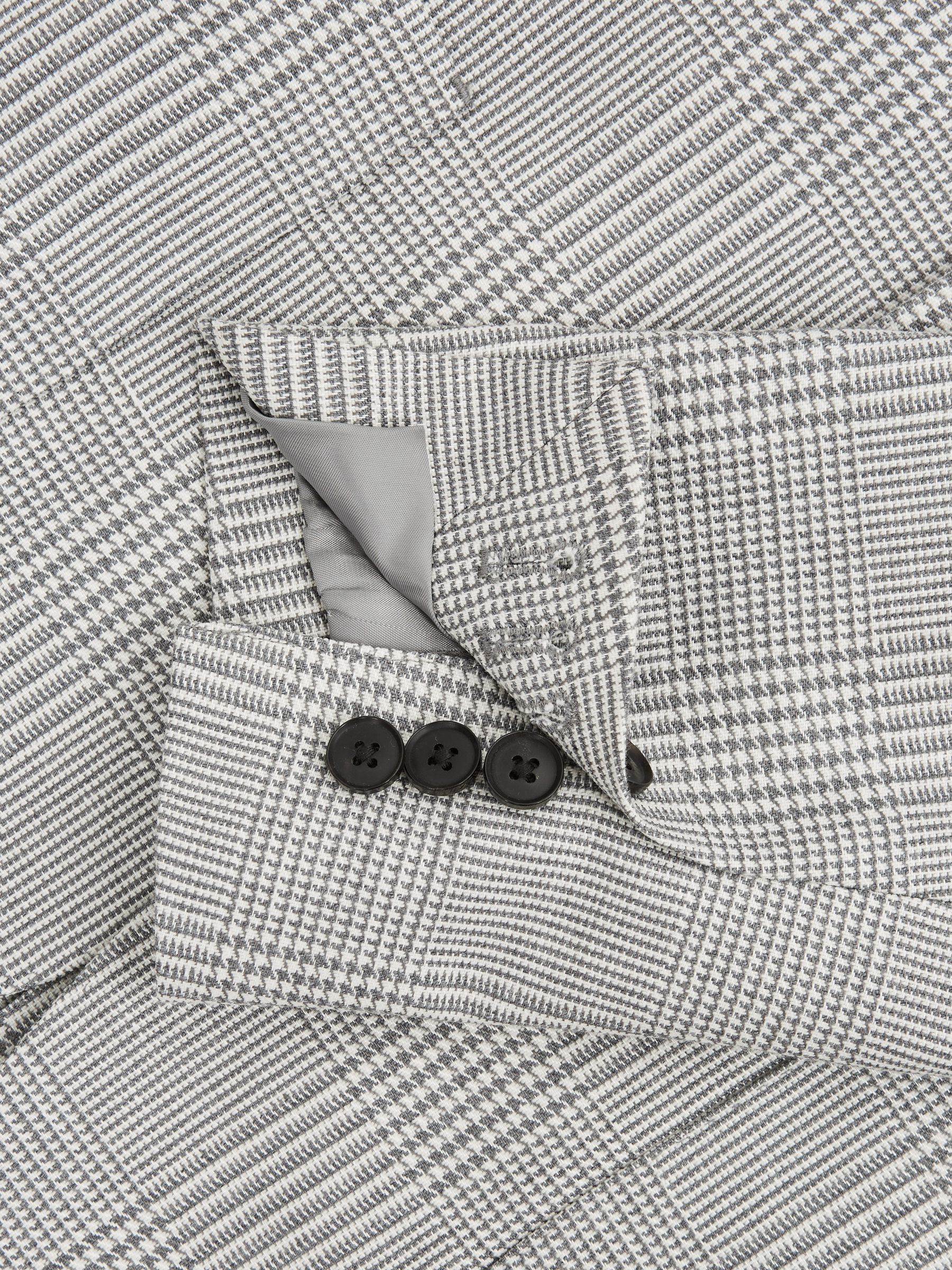 Single Breasted Prince of Wales Check Blazer in Grey - Image 7 of 8