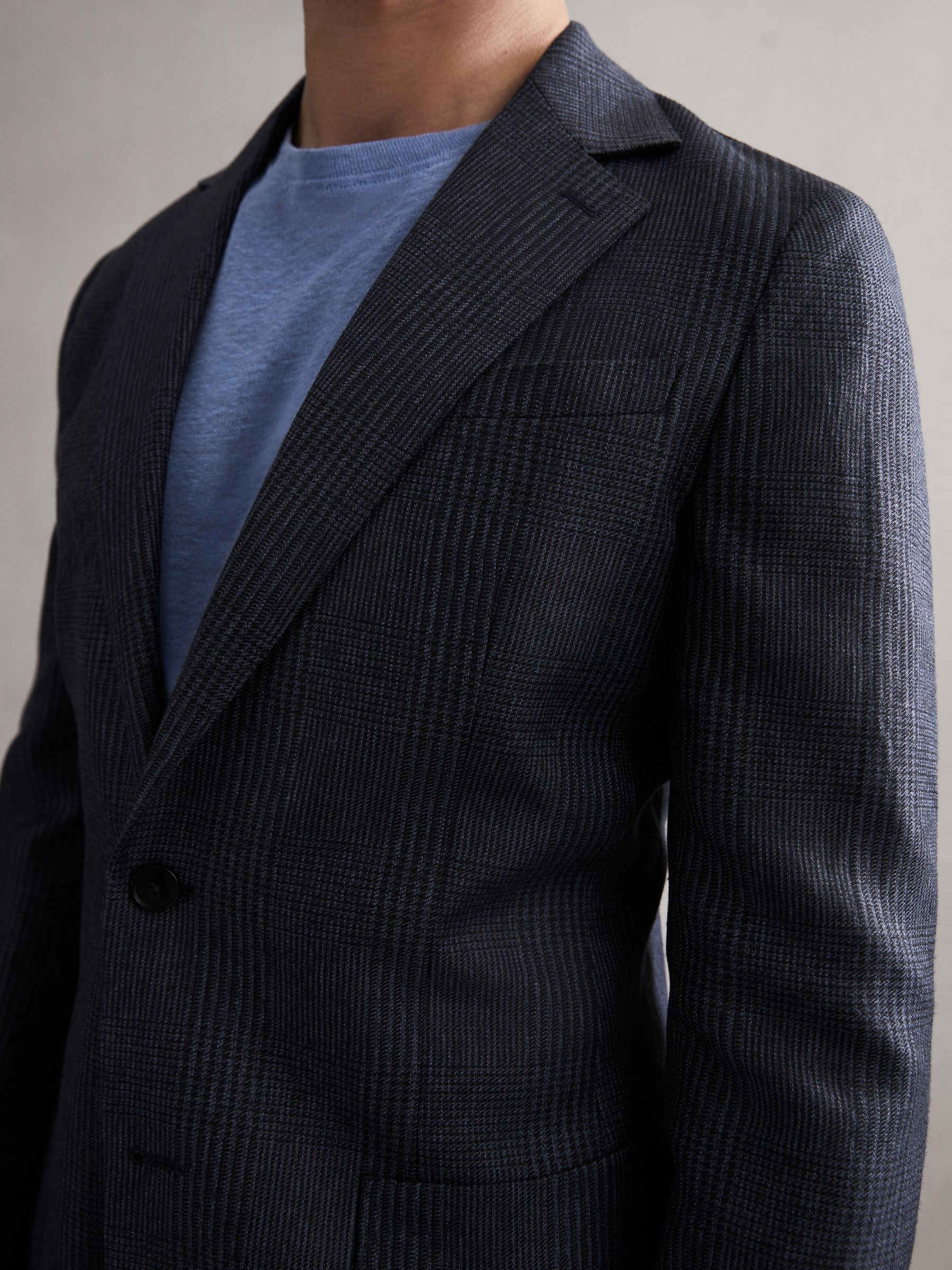 Single Breasted Prince of Wales Check Blazer in Navy - Image 5 of 7