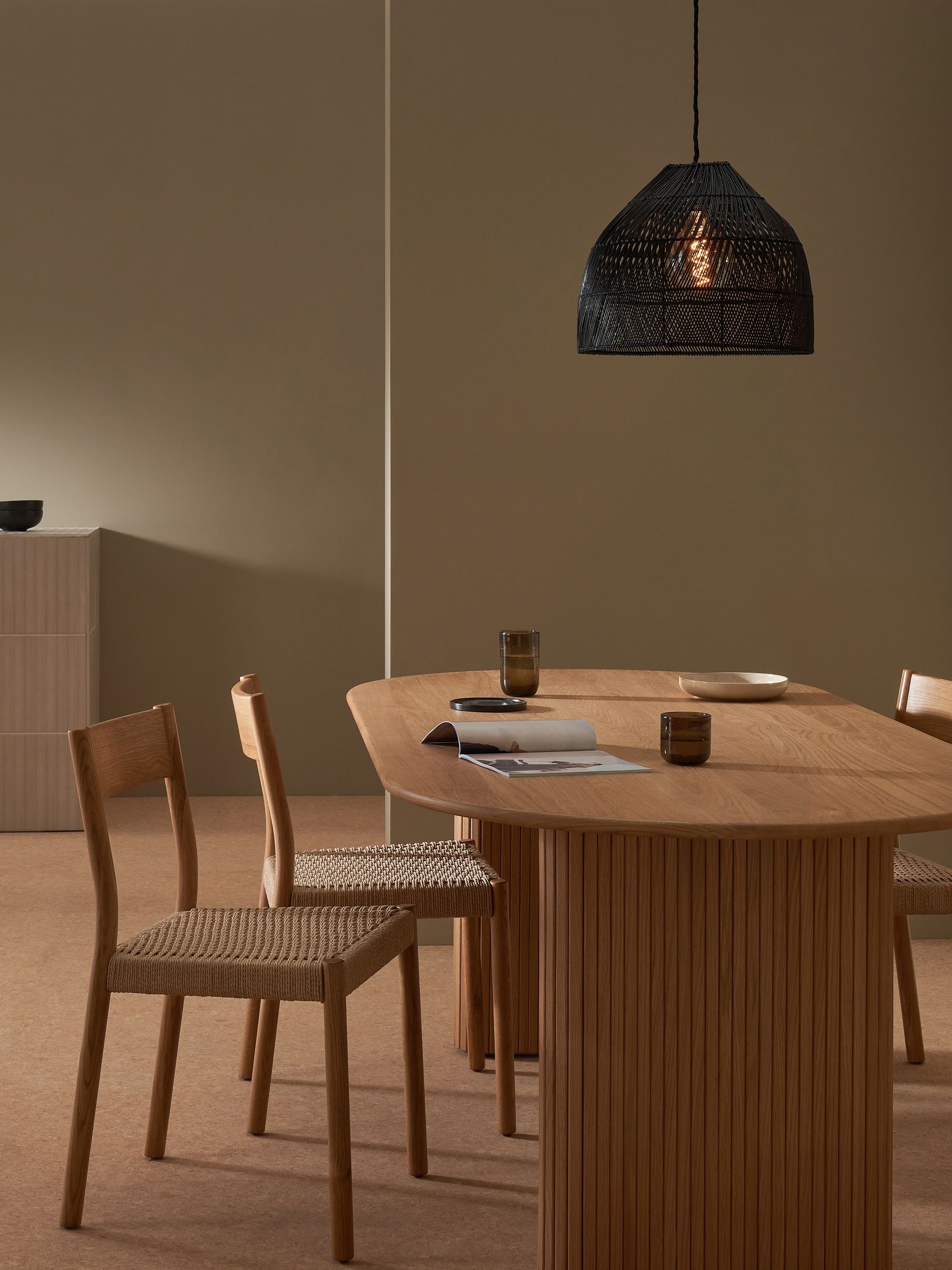 Java Small Lamp Shade in Black Rattan - Image 1 of 4