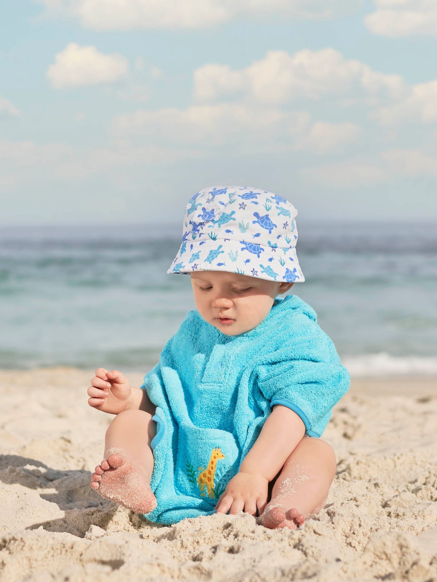 Blue Turtle UPF 50 Bucket Hat - Image 2 of 3