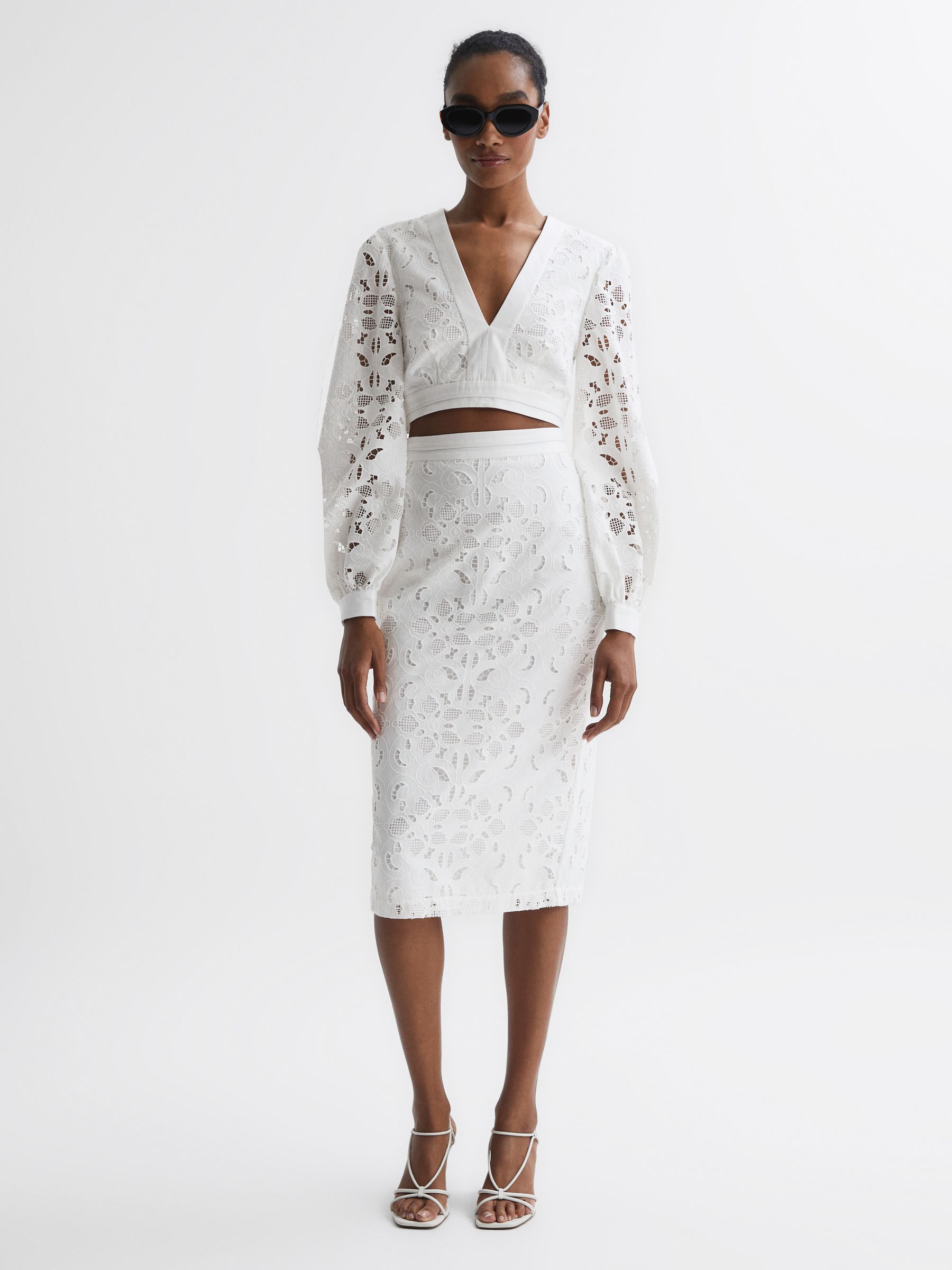 Lace Cropped Co-ord Blouse in White - Image 3 of 5