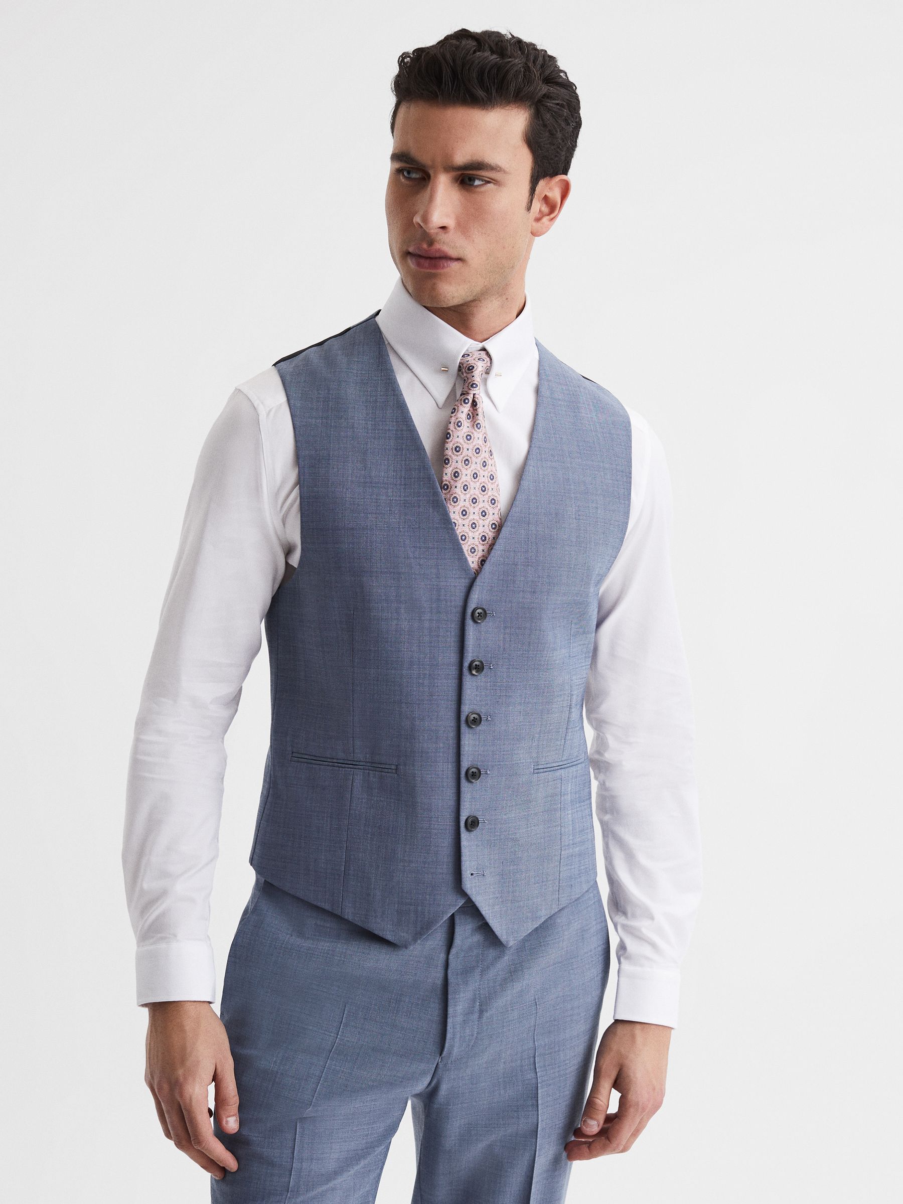 Slim Fit Waistcoat in Soft Blue - Bild 1 von 6 Slim Fit Waistcoat in Soft Blue - Bild 1 von 6