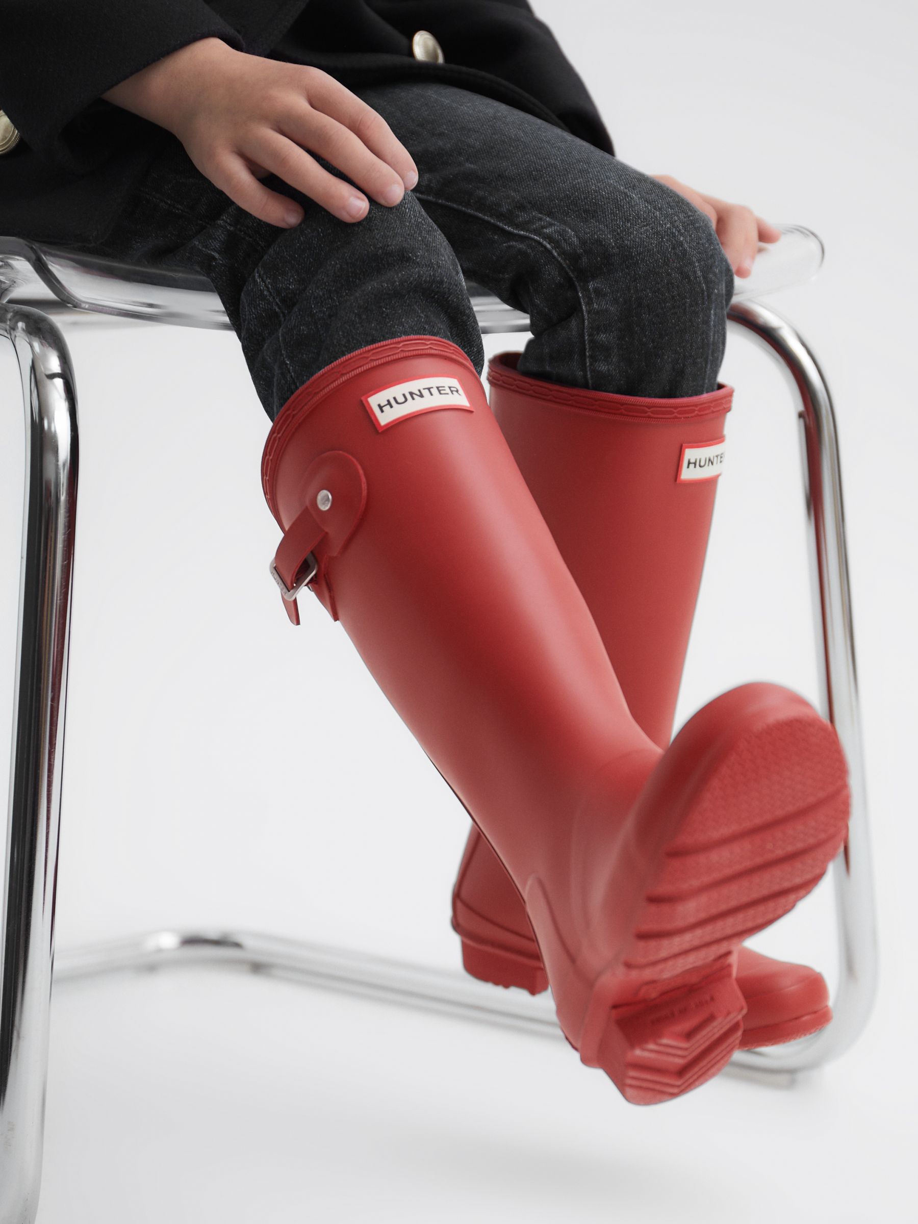 Hunter Big Kids Original Wellington Boots in Red - Image 4 of 10