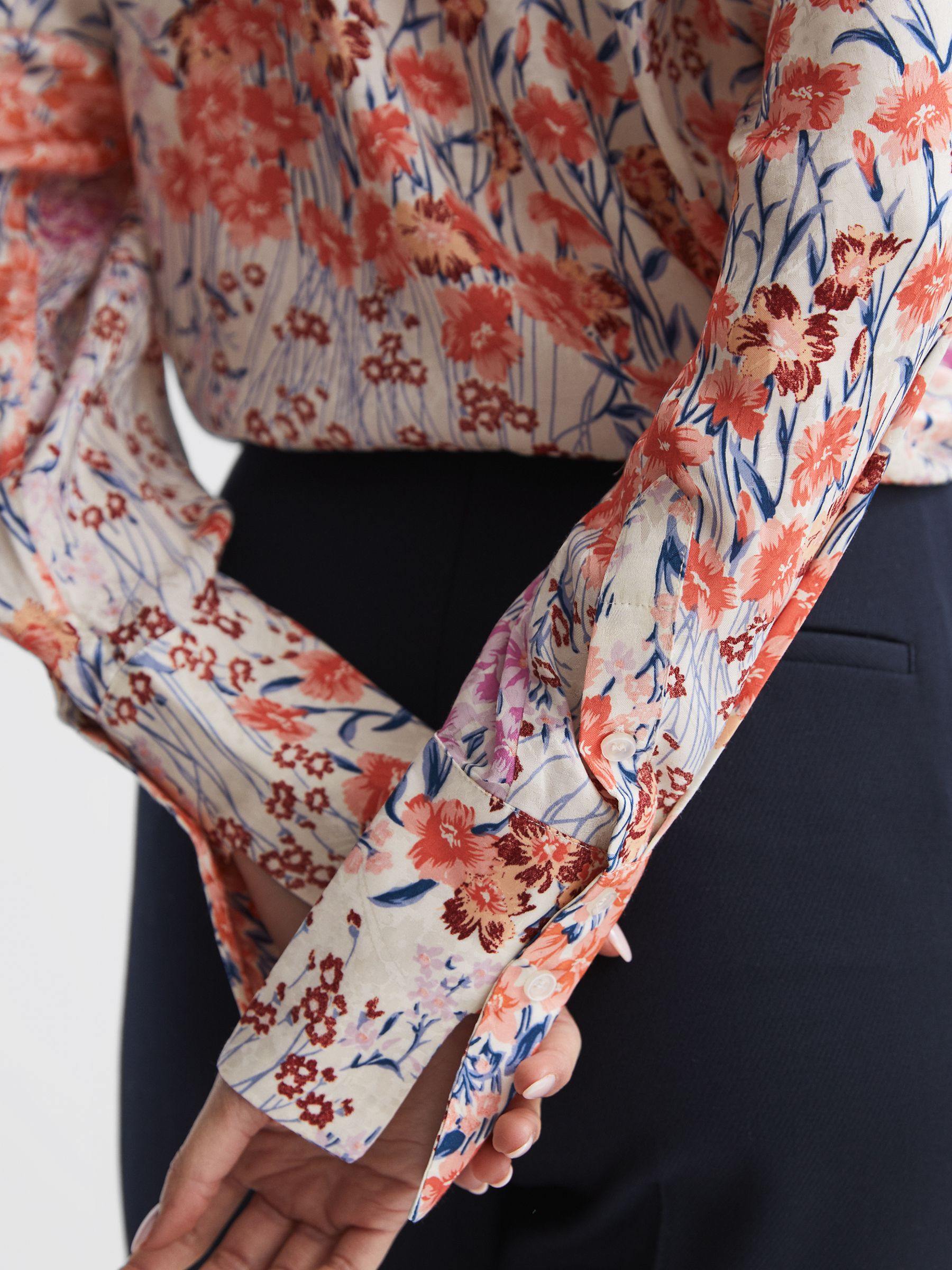 Meadow Print Split Cuff Shirt in Coral/White - Image 4 of 5