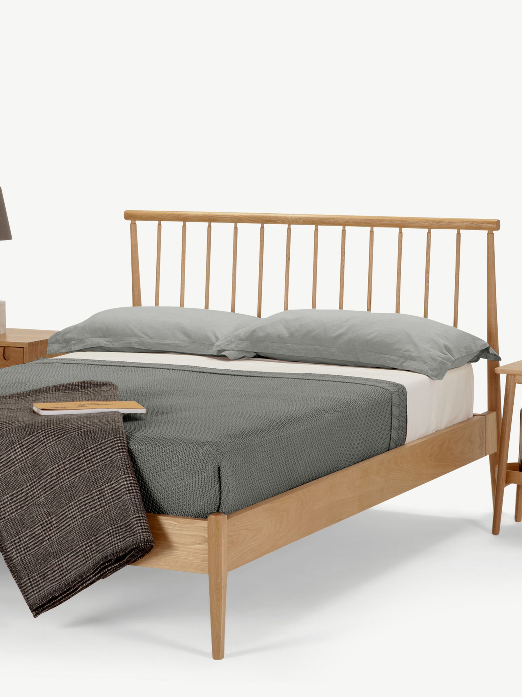 Penn Bed in Oak - Image 5 of 6