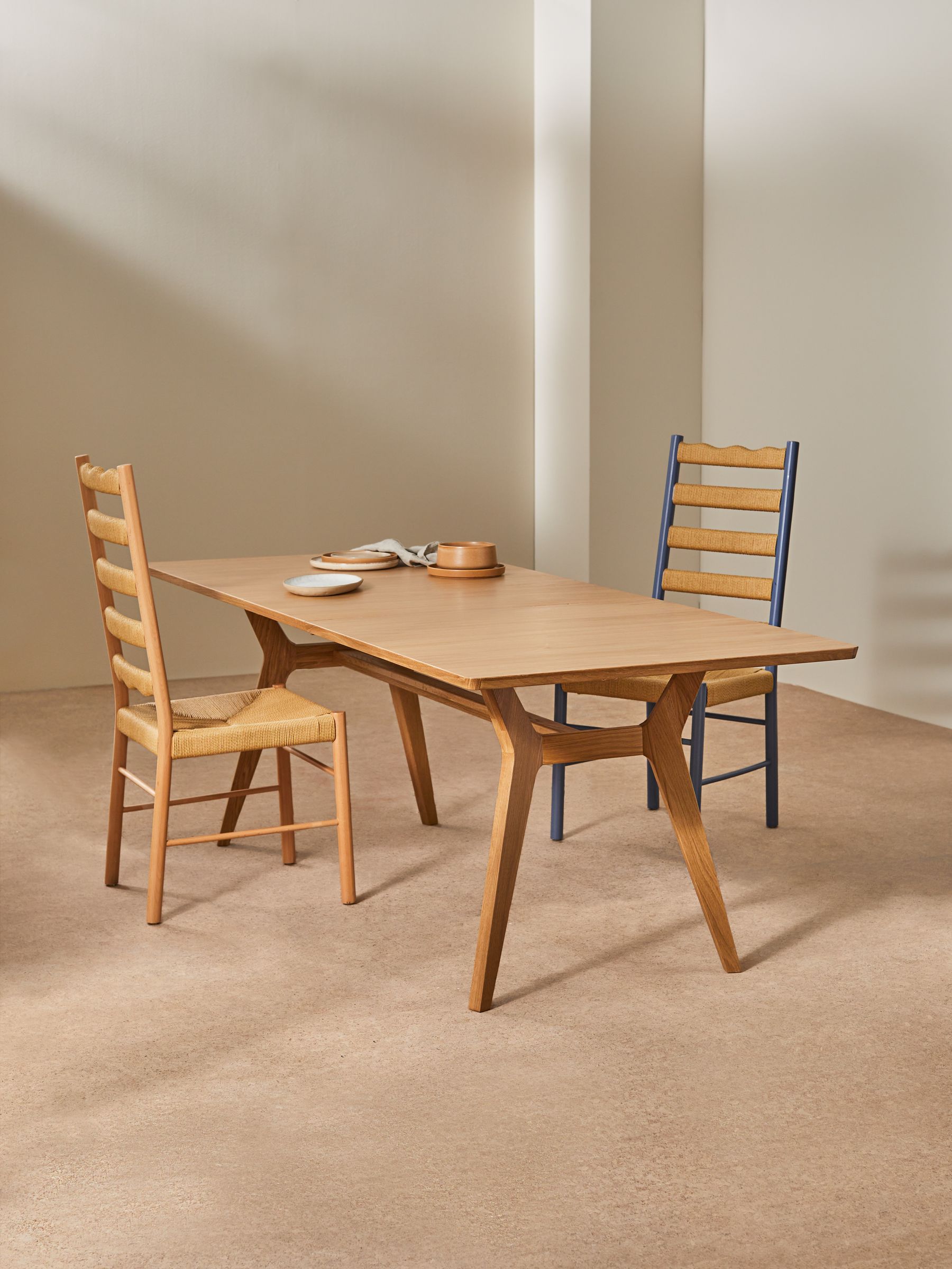 Jenson Extendable 6 to 8 Seater Rectangle Dining Table in Oak - Image 3 of 8
